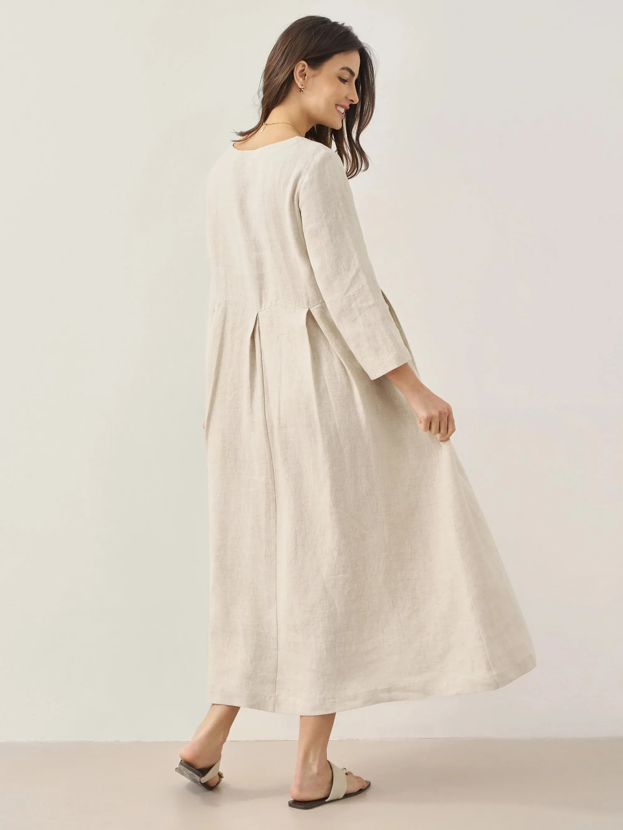 100% Linen Bateau Neck Pleated Maxi Dress ABIGAIL sold by Lintico product image thumbnail 3