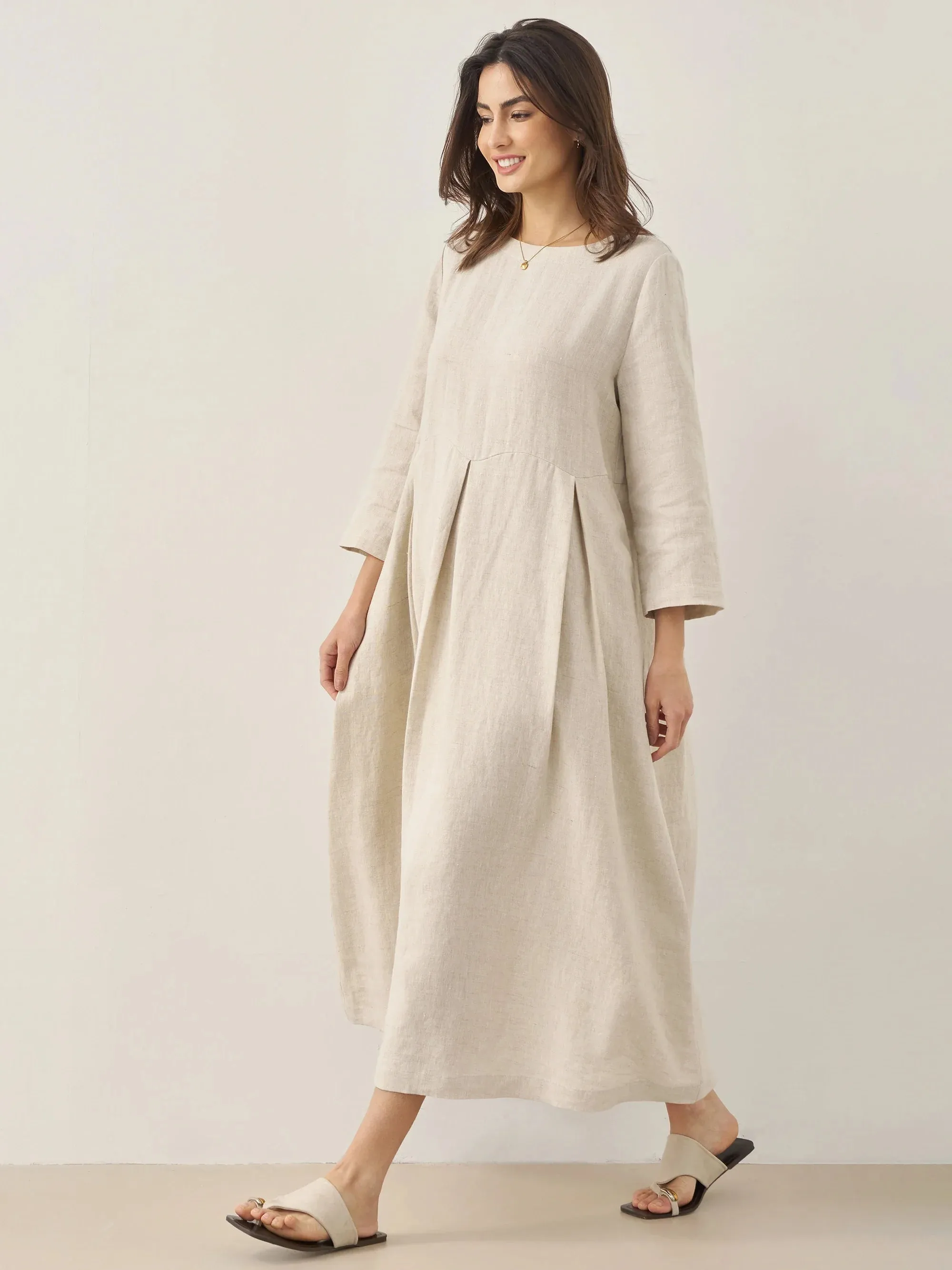 100% Linen Bateau Neck Pleated Maxi Dress ABIGAIL sold by Lintico product image thumbnail 2
