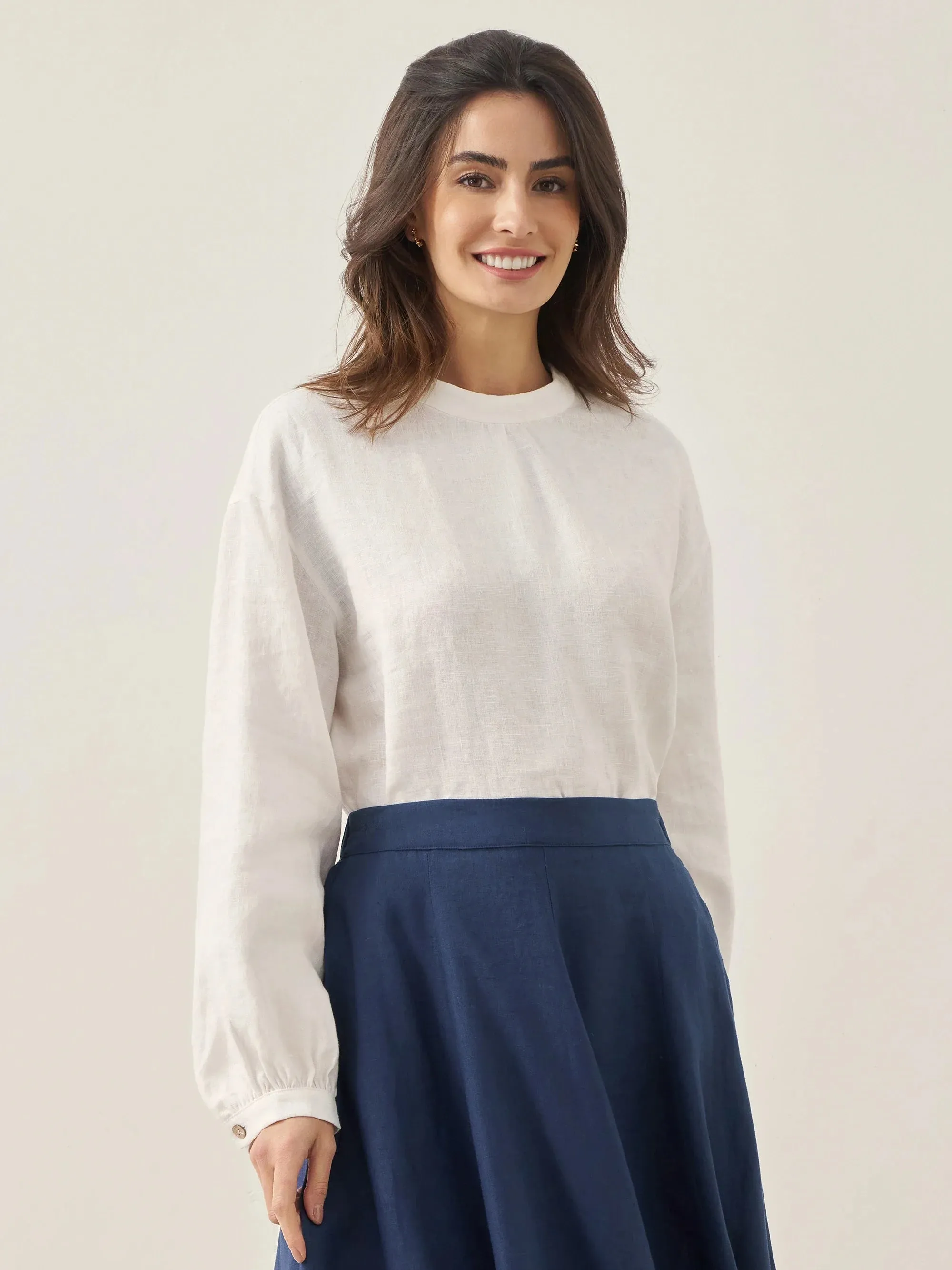 100% Linen Mock Neck Long-Sleeve Top DEANNA sold by Lintico