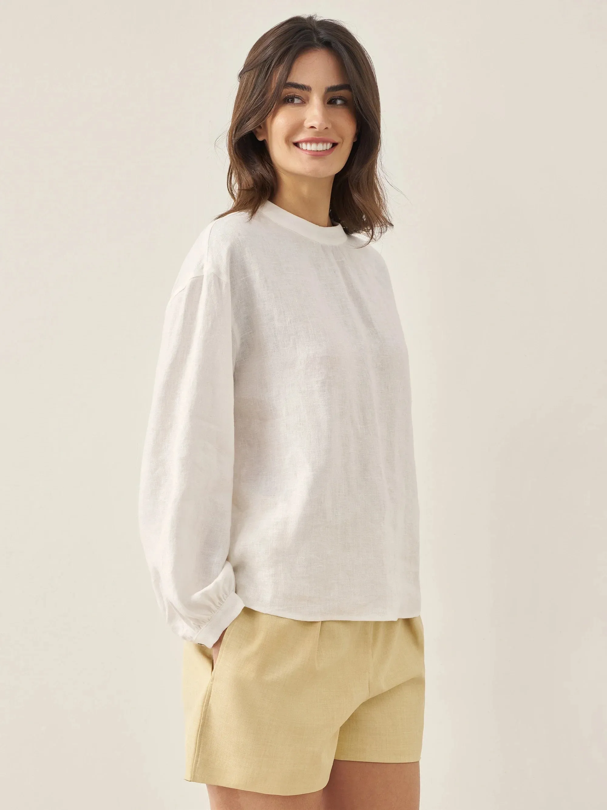 100% Linen Mock Neck Long-Sleeve Top DEANNA sold by Lintico product image thumbnail 3