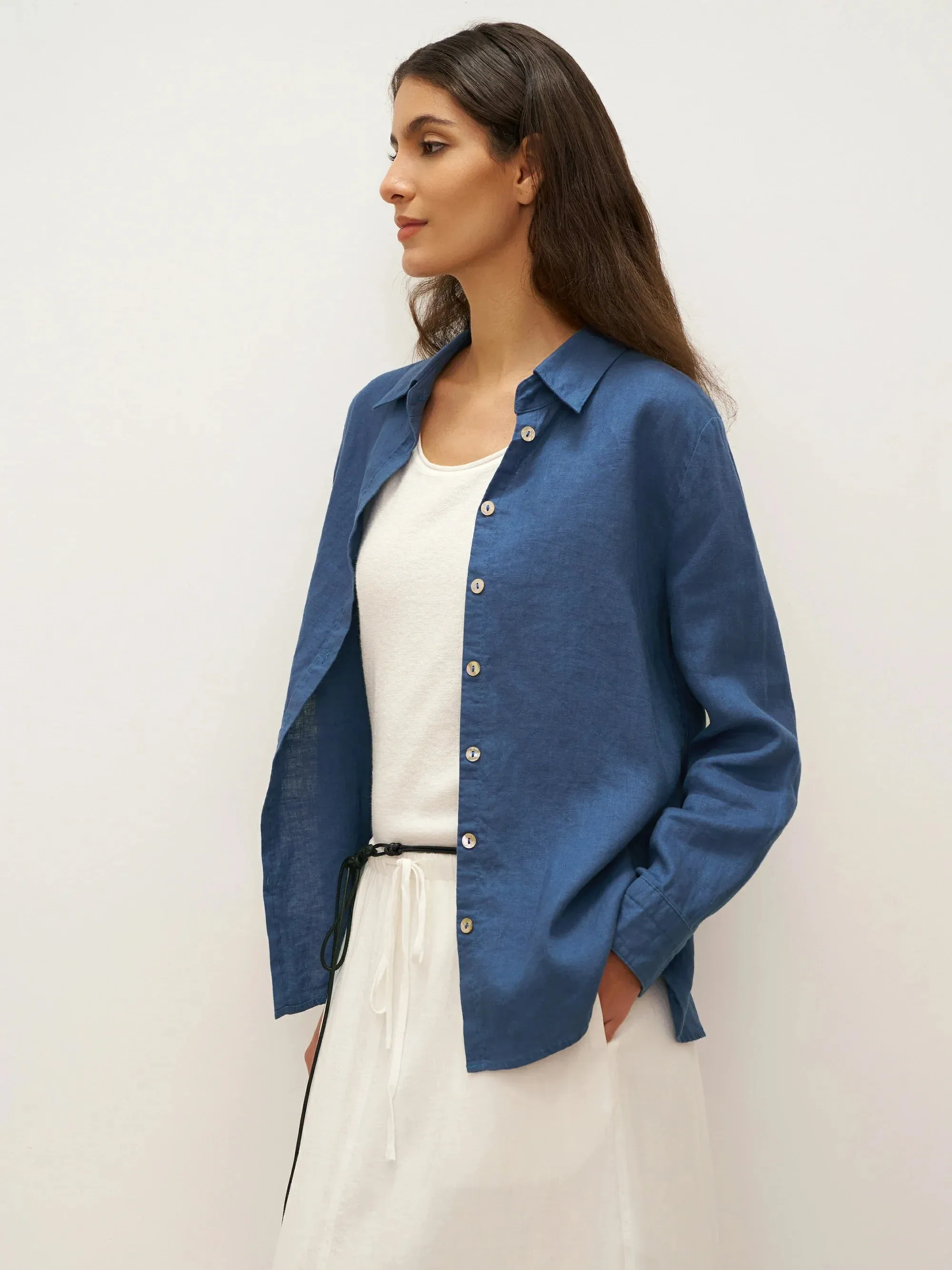 100% Linen Button-Front Shirt with Extended Hem JOVAN sold by Lintico product image thumbnail 4