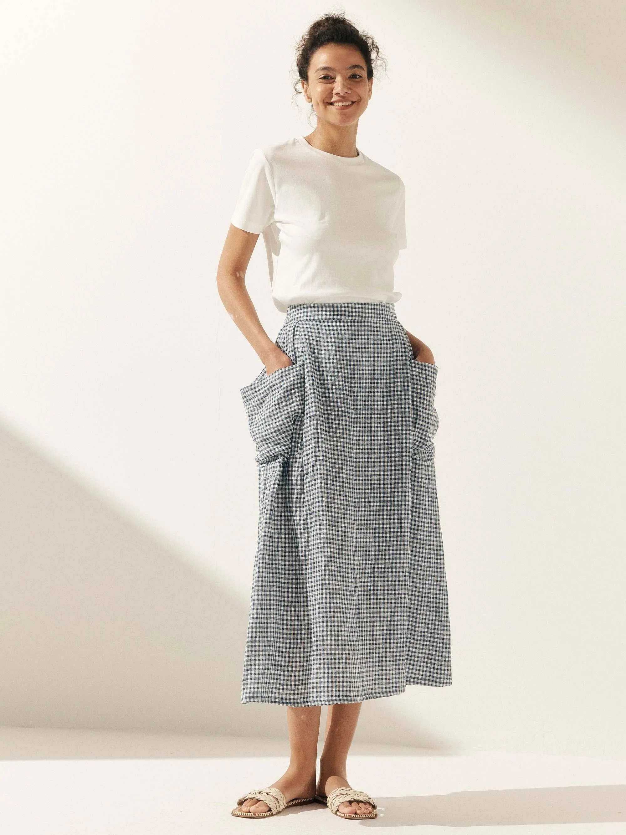 Linen Checked Elastic Waist Skirt ONYX sold by Lintico product image thumbnail 4