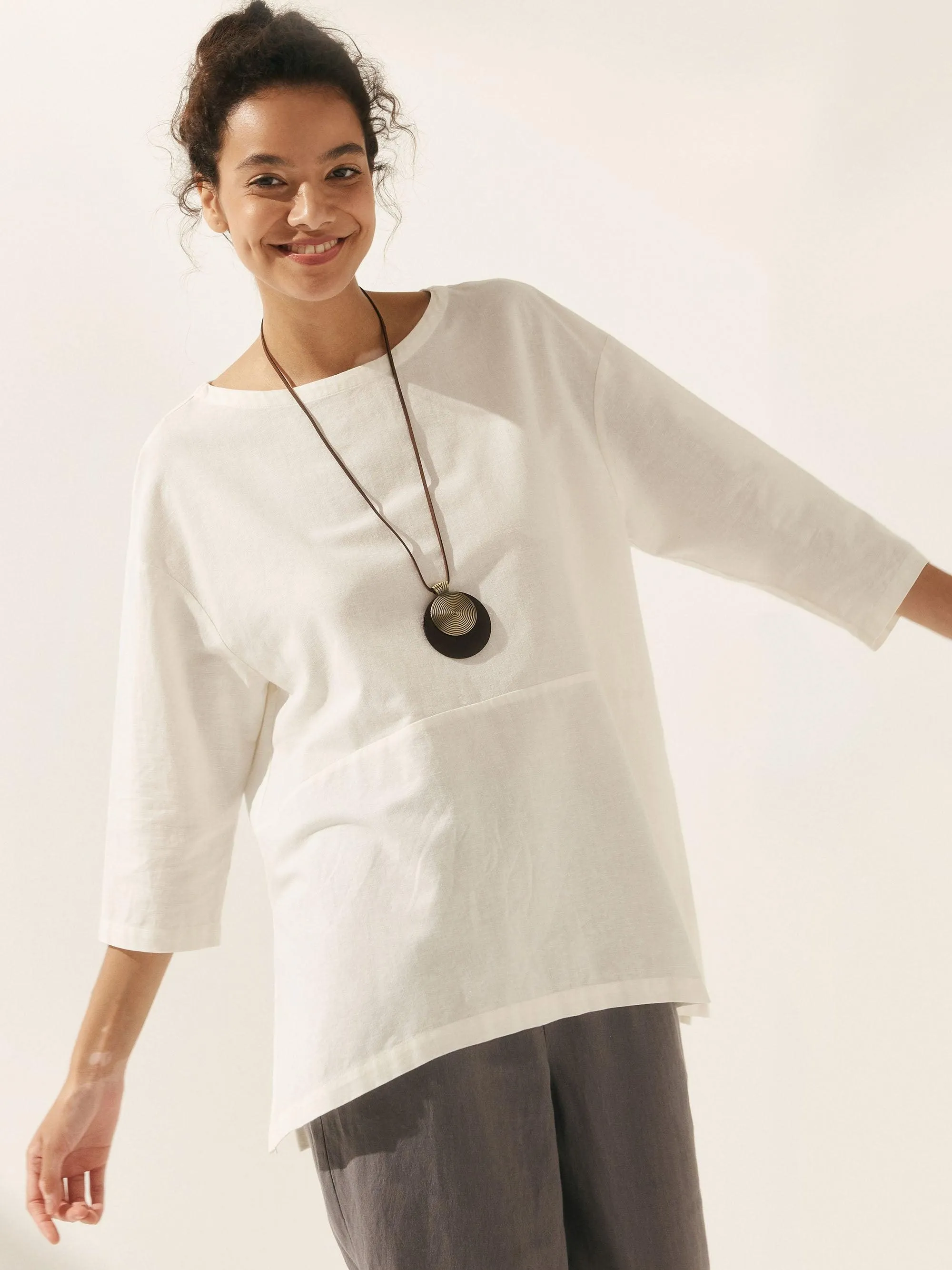 Linen White Boat Neck Oversized Top AVA sold by Lintico product image thumbnail 5