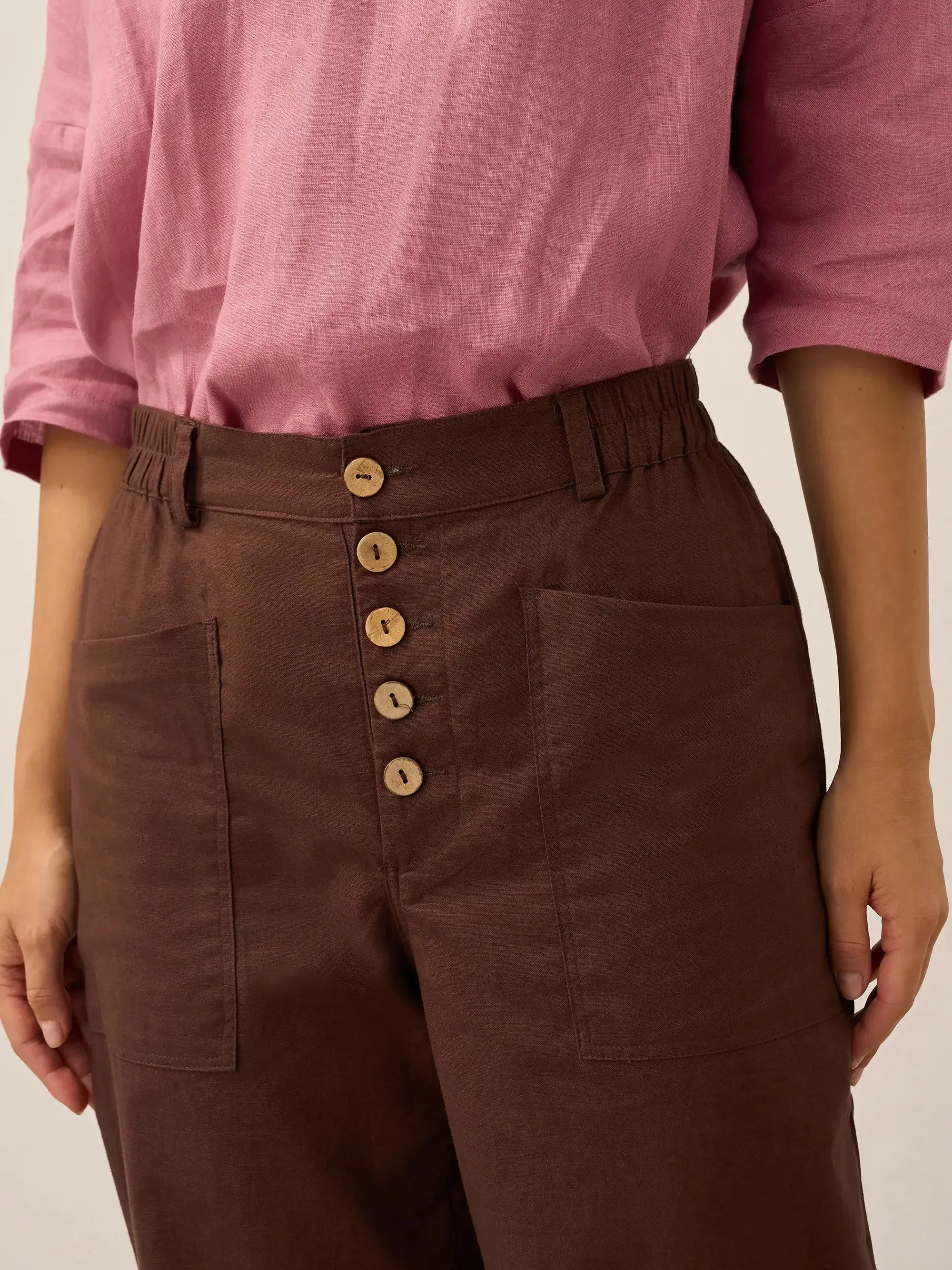 Linen Simple Button Fly Trousers HEIDI sold by Lintico product image thumbnail 5