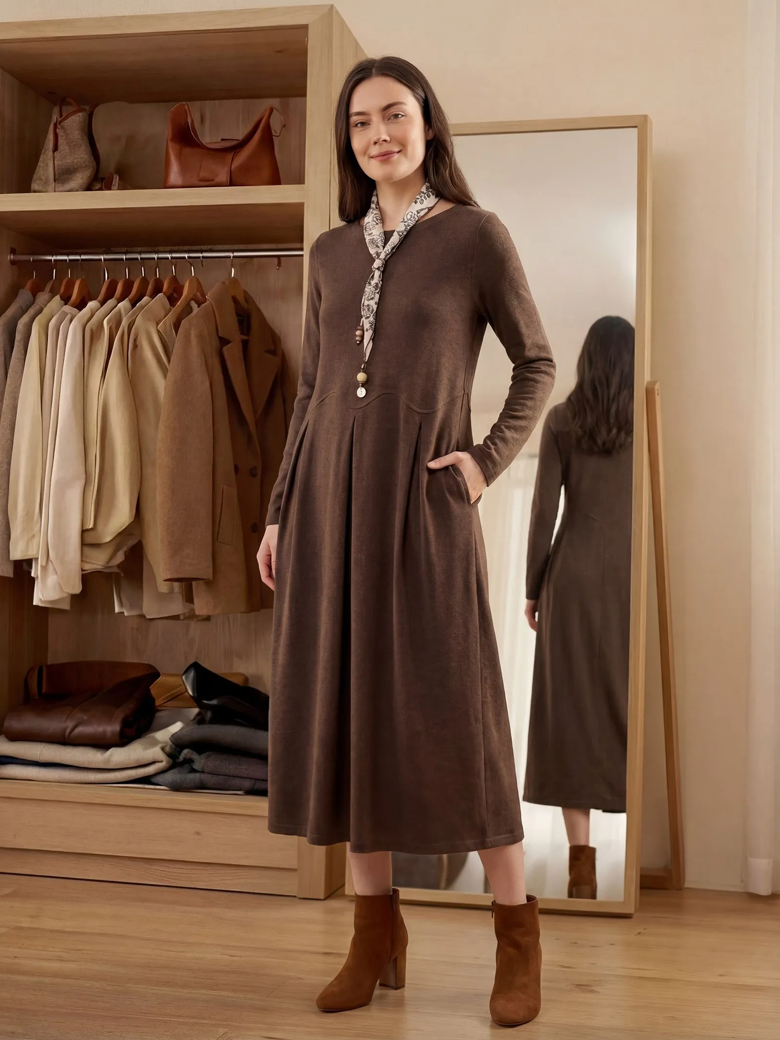 Wool Arc-Panel Sculpted Pleats Maxi Dress CALISTA sold by Lintico product image thumbnail 2