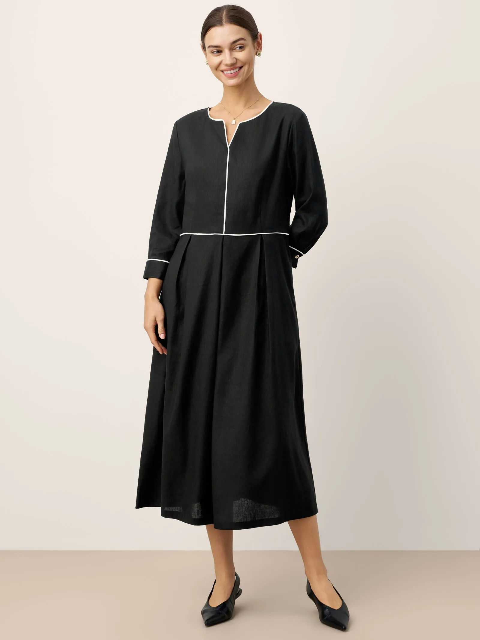 Linen-Lyocell Contrast Trim Gathered Maxi Dress NYX sold by Lintico product image thumbnail 3