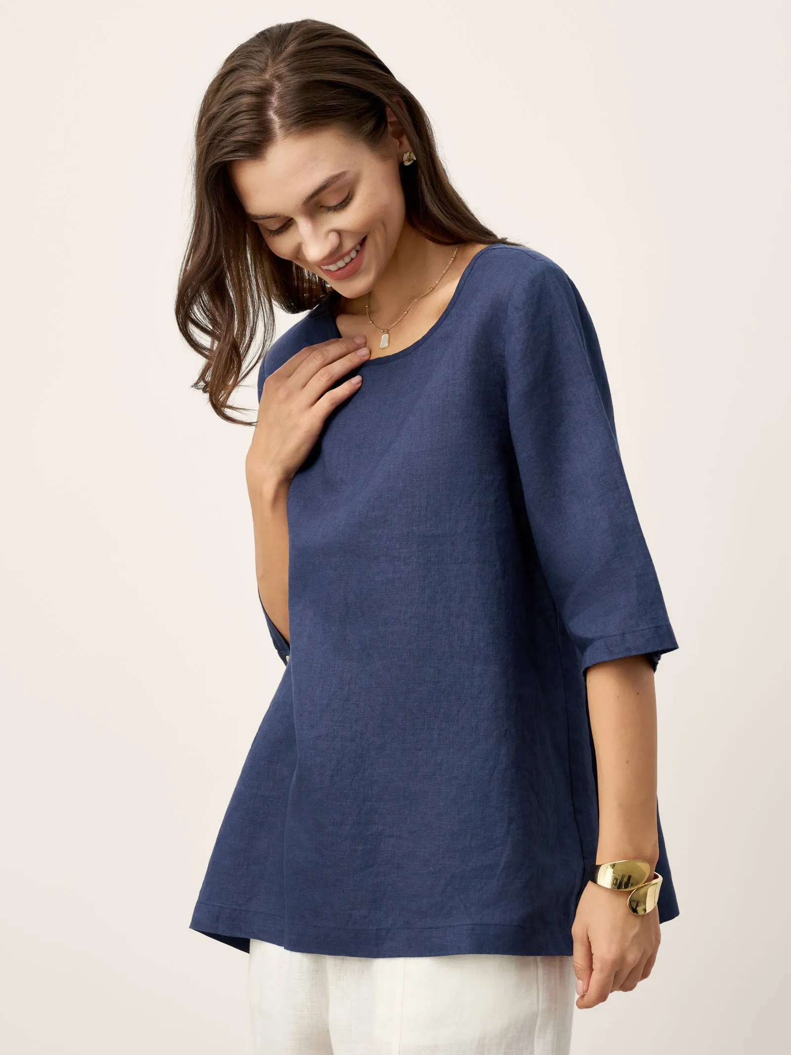 100% Linen Relaxed Back Button Top with Tab Sleeves SYLVANA sold by Lintico product image thumbnail 5
