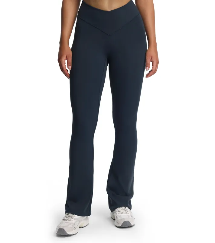 Aoxjox Vanity Scrunch Flares Leggings 32" sold by Aoxjox