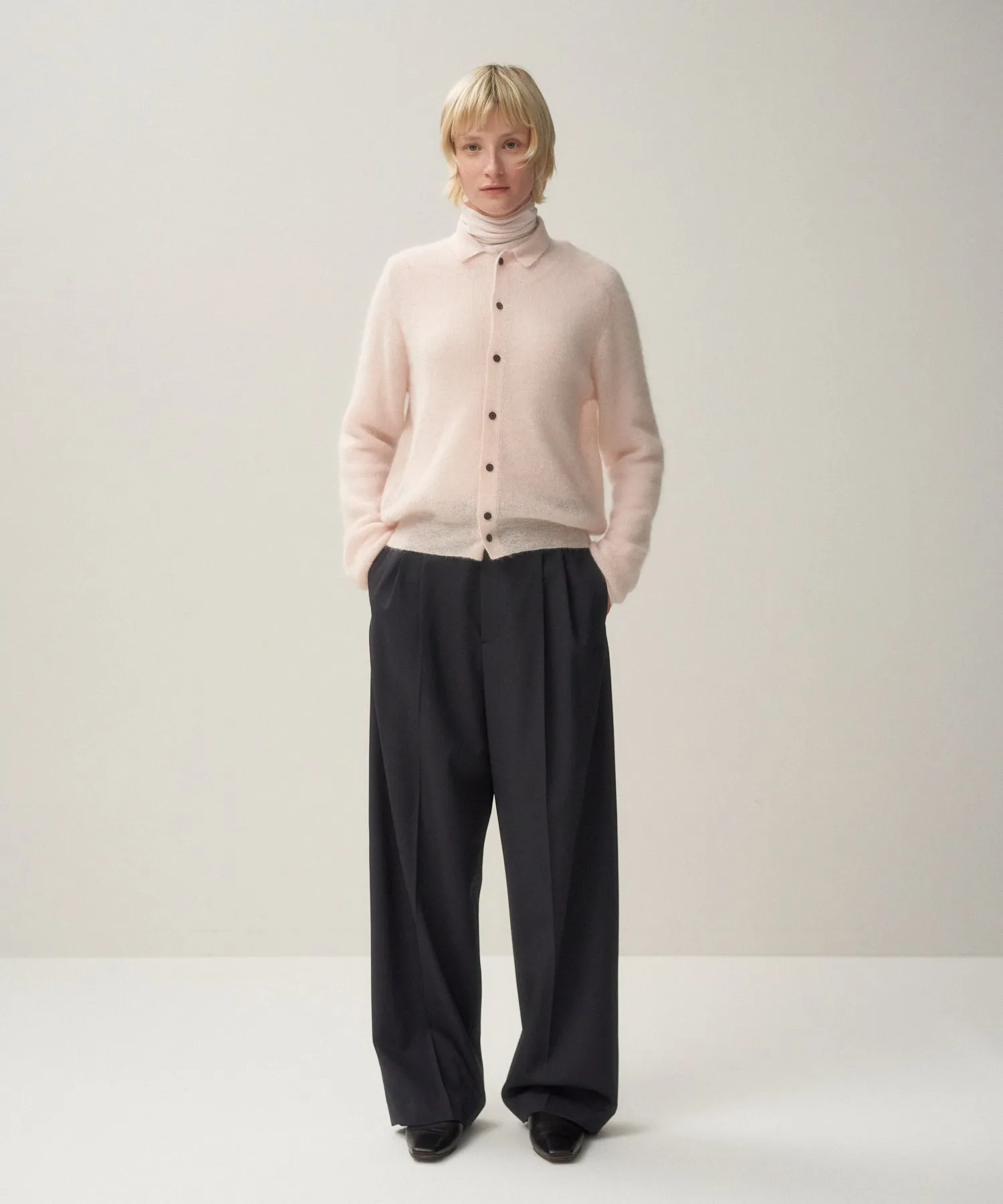 TECHNO WOOL TWILL | TUCKED EASY PANTS sold by ATON product image thumbnail 2