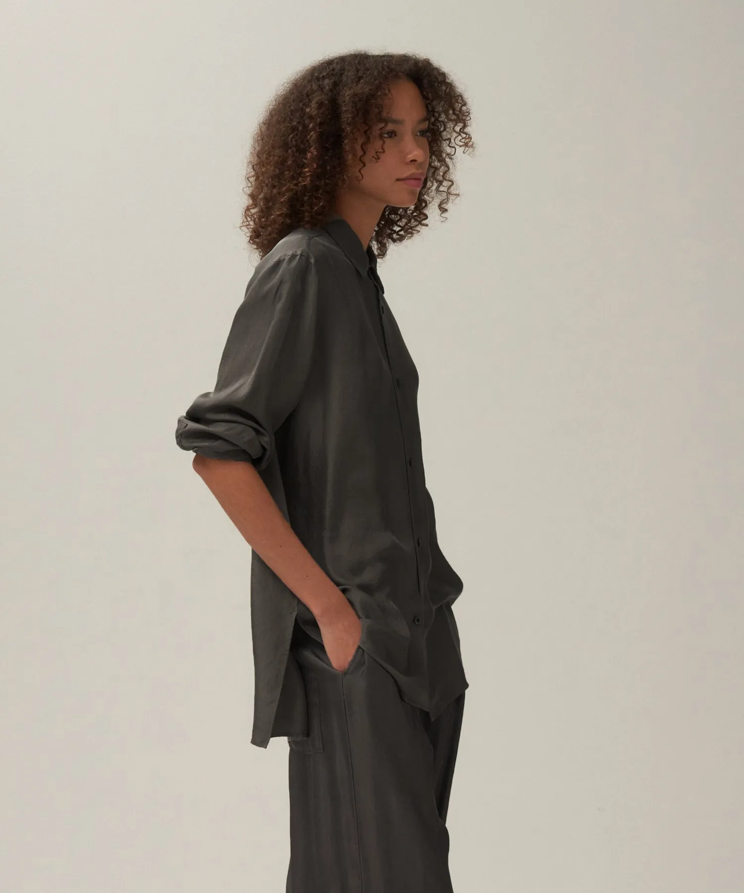 TRAVEL SILK TWILL | LONG SLEEVE SHIRT sold by ATON product image thumbnail 2