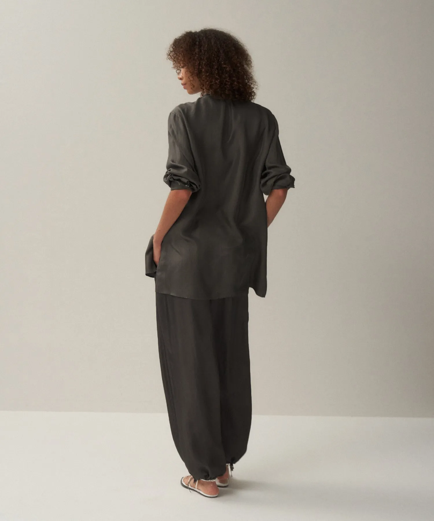 TRAVEL SILK TWILL | LONG SLEEVE SHIRT sold by ATON product image thumbnail 4