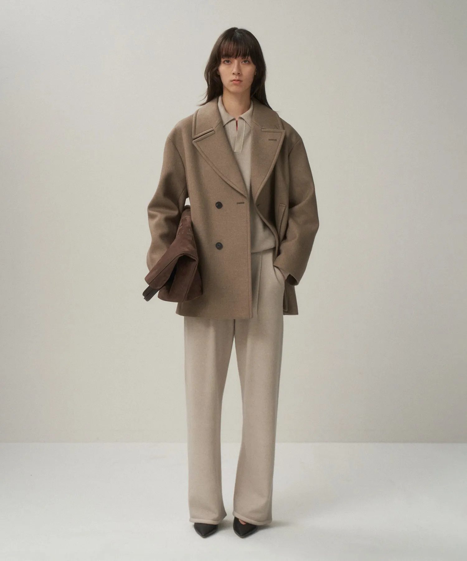 BULLHIDE NUBUCK LEATHER | WEEKENDER TOTE BAG sold by ATON product image thumbnail 4