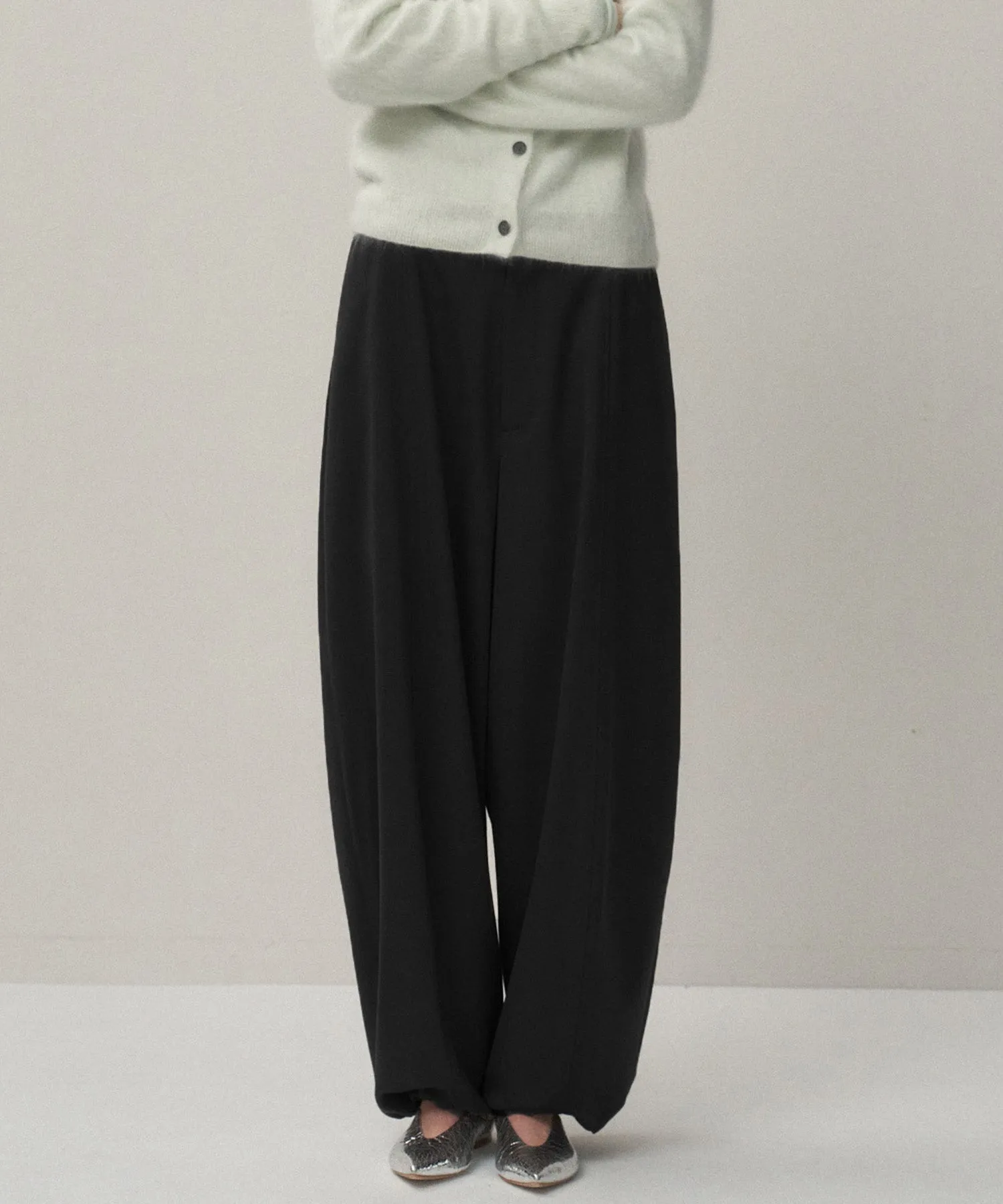 WOOL SATIN STRETCH | EASY PANTS sold by ATON