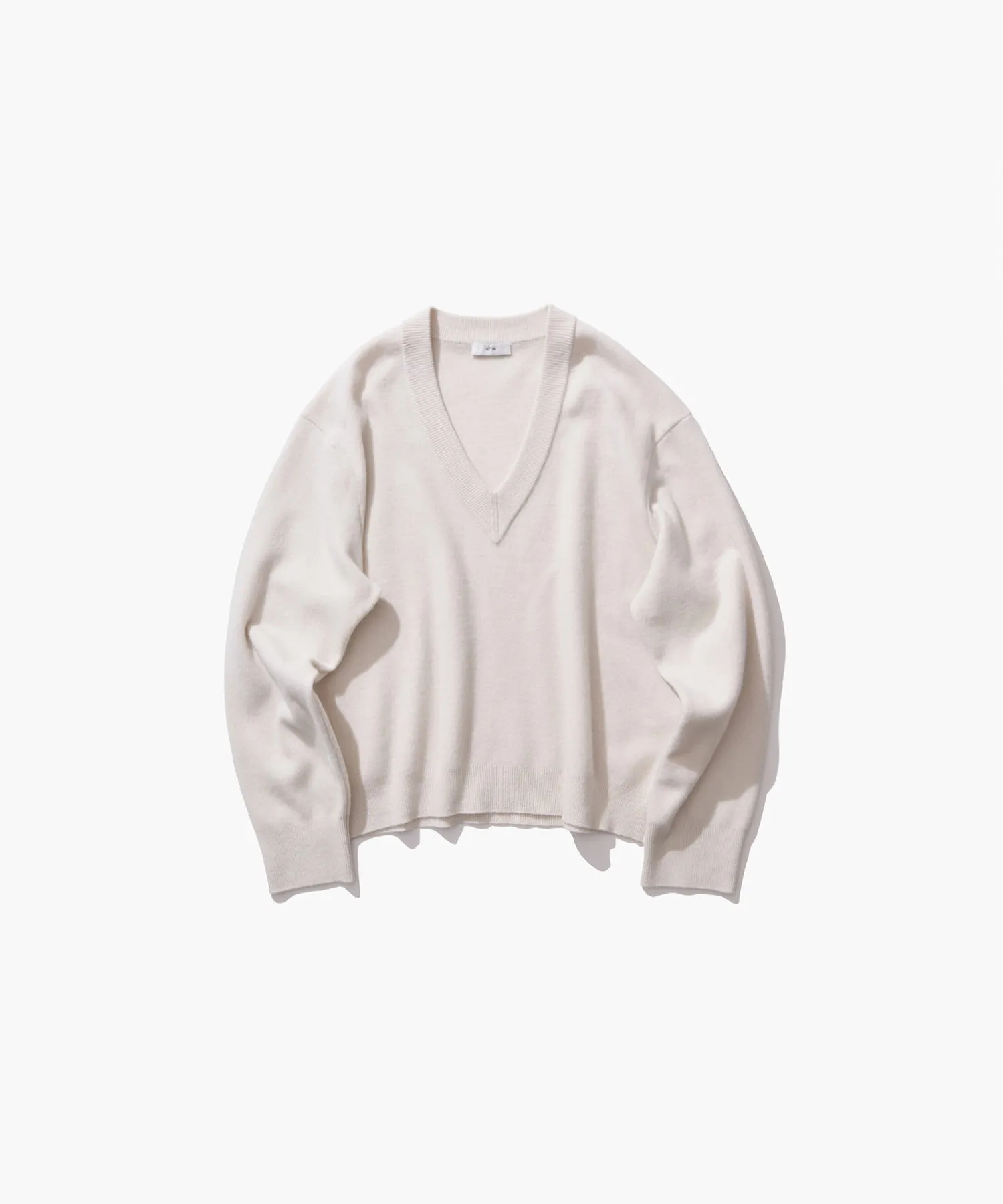 MERINO COLLEGE KNIT | V-NECK SWEATER sold by ATON product image thumbnail 5