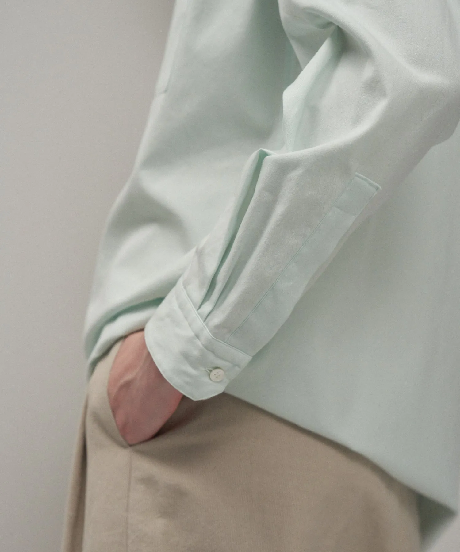 WASHER OXFORD | STANDARD SHIRT sold by ATON product image thumbnail 5