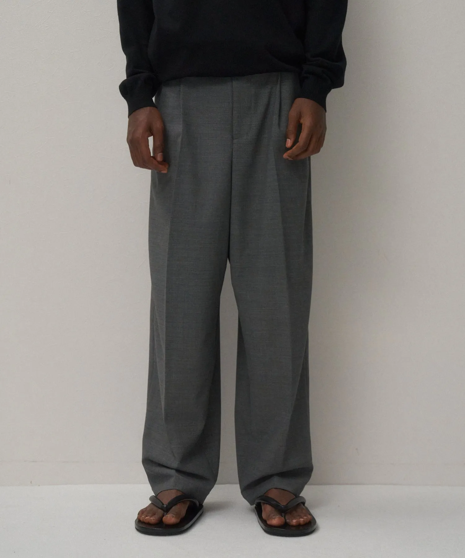 TWIST WOOL GAUZE | TWO TUCKED EASY PANTS sold by ATON