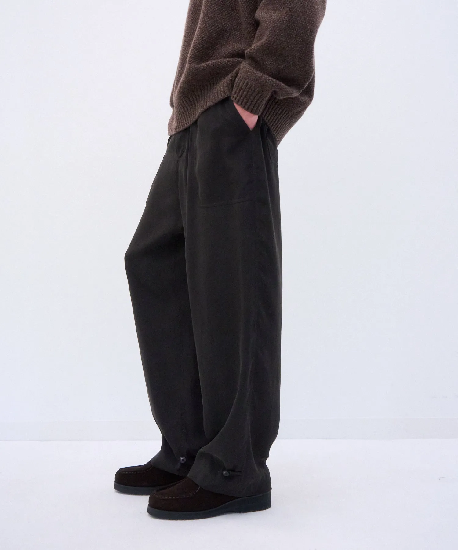 FIBRIL SILK TAFTA | EASY BAKER PANTS sold by ATON product image thumbnail 2