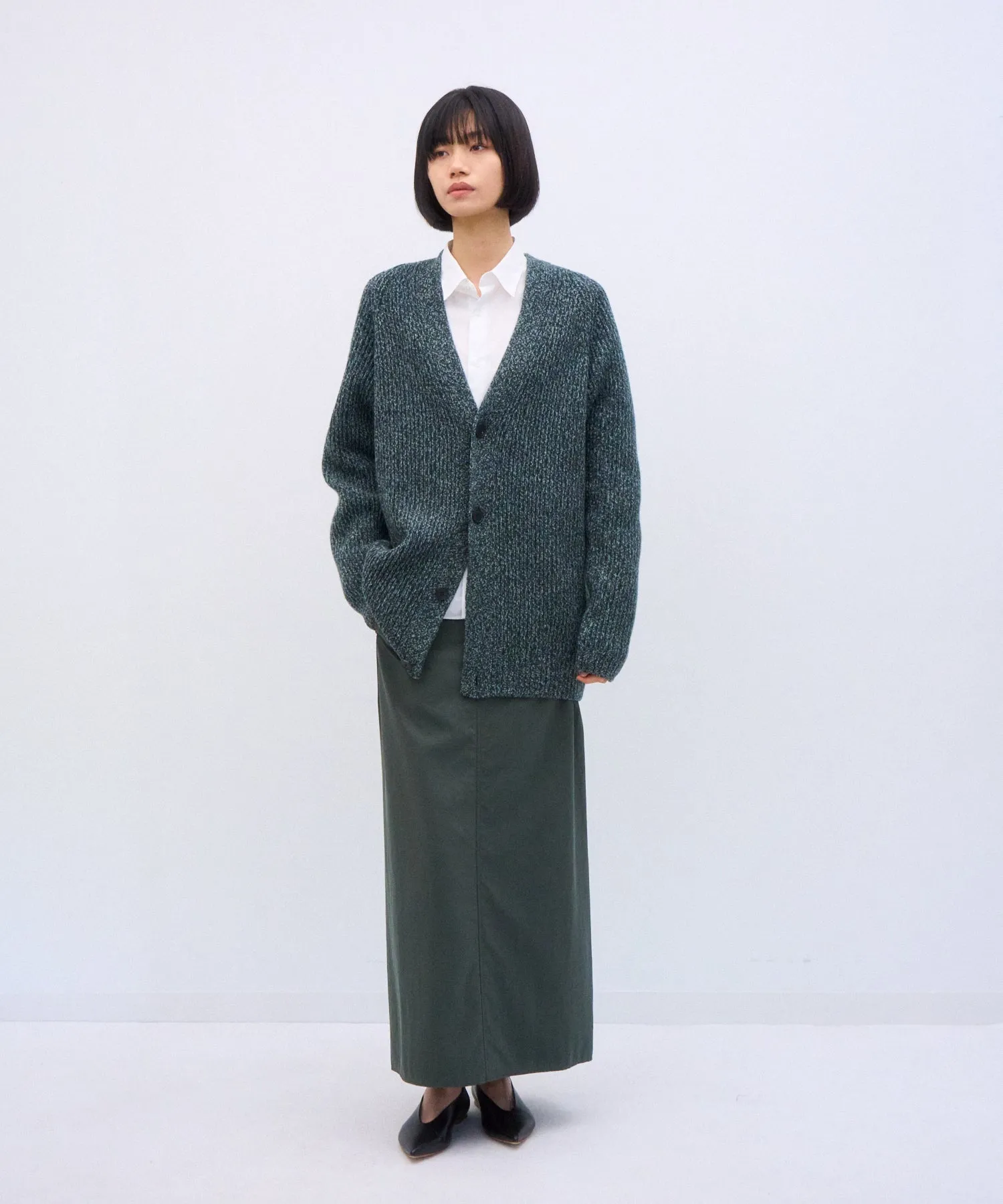 SUPER FINE MERINO | V-NECK CARDIGAN sold by ATON product image thumbnail 2