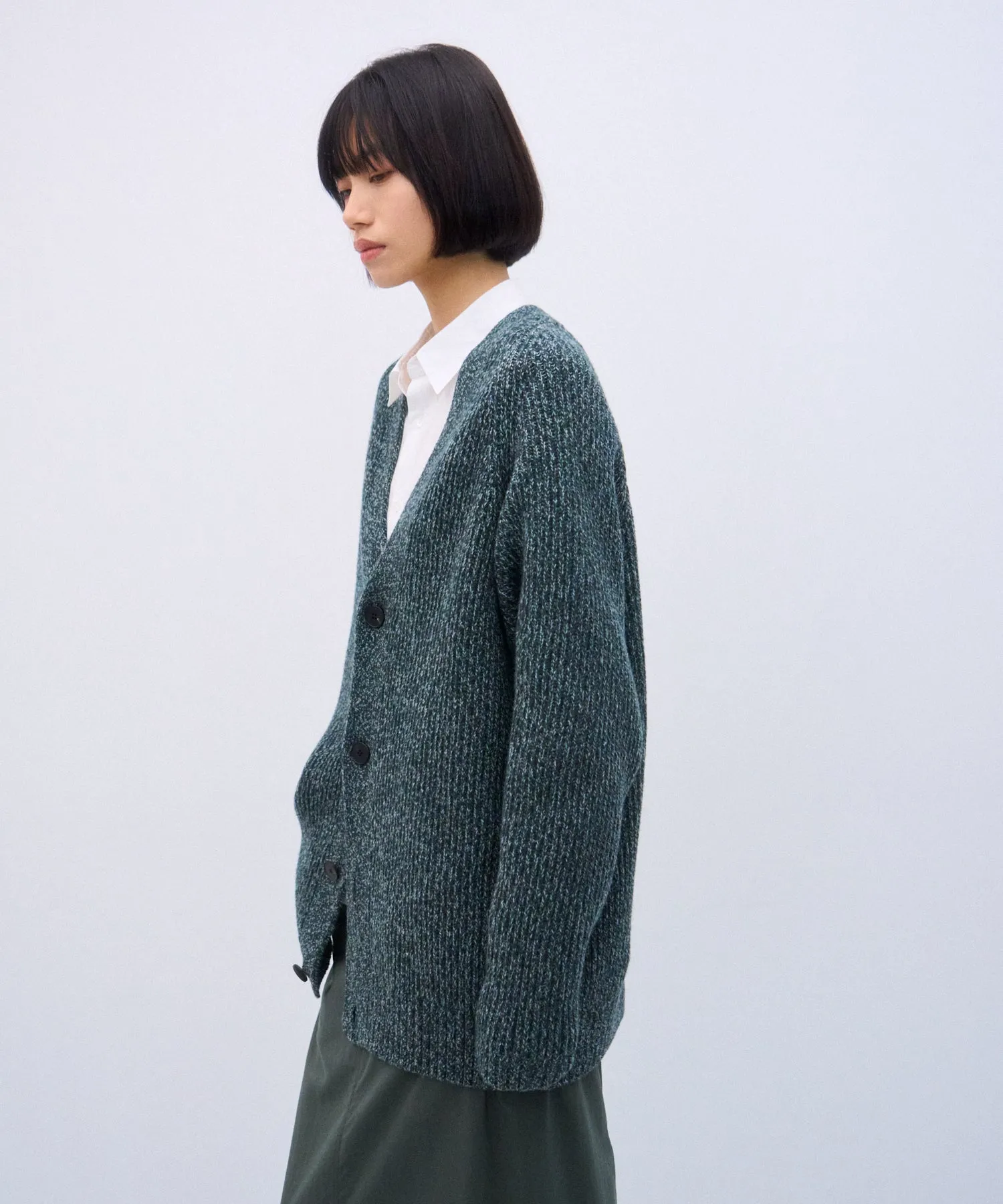 SUPER FINE MERINO | V-NECK CARDIGAN sold by ATON product image thumbnail 3