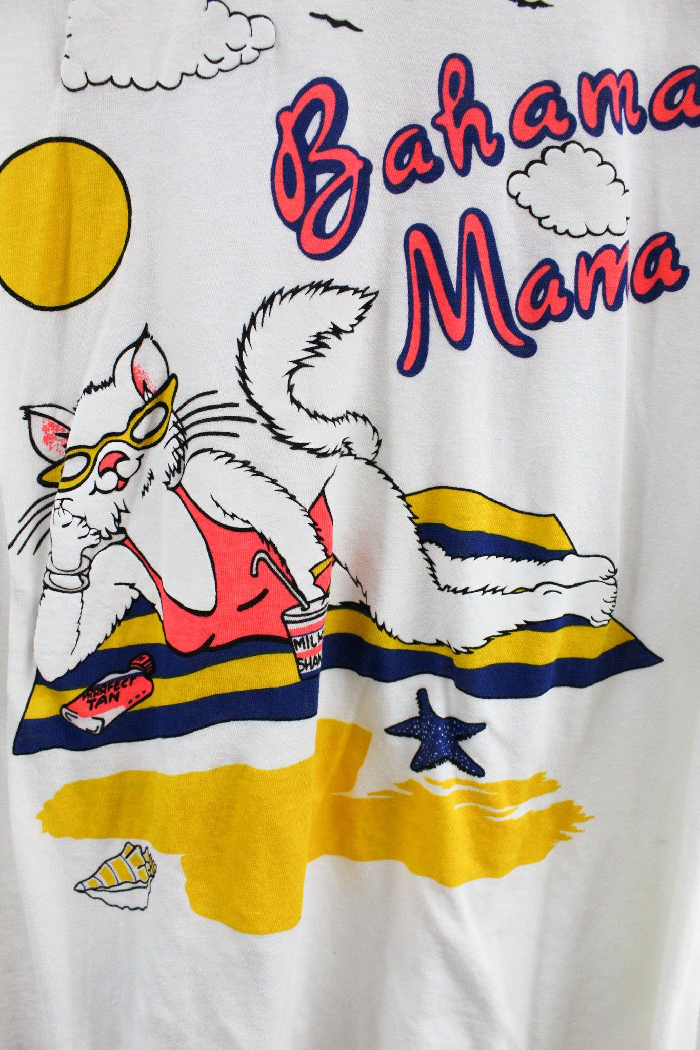Bahama Mama Cat Beach Tee sold by HG Vintage product image thumbnail 2