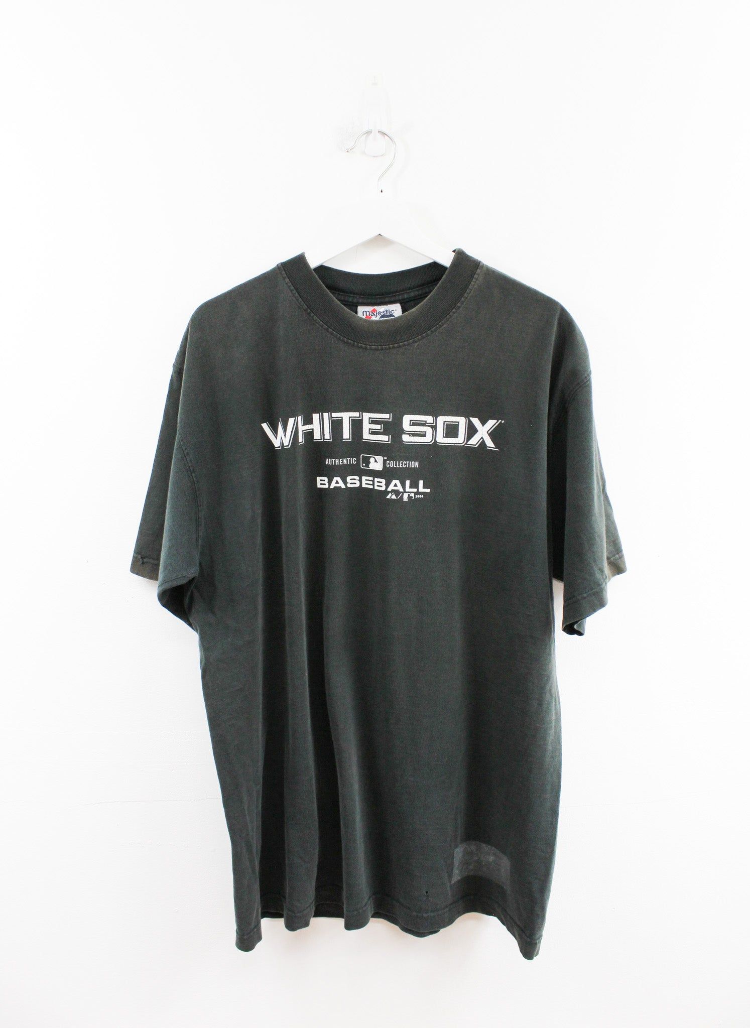 MLB Chicago White Sox Logo Tee sold by HG Vintage