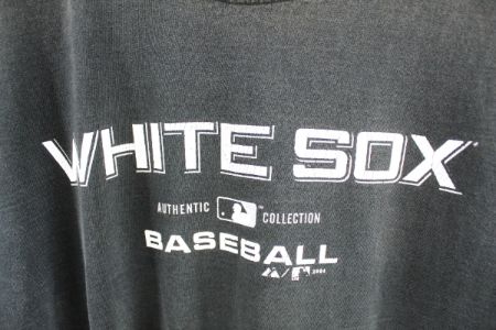 MLB Chicago White Sox Logo Tee sold by HG Vintage