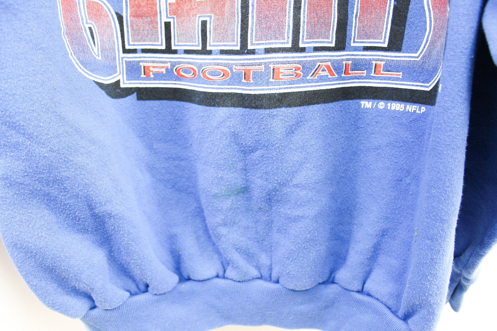 CC- Vintage NFL 1995 New York Giants Helmet Crewneck sold by HG Vintage product image thumbnail 5