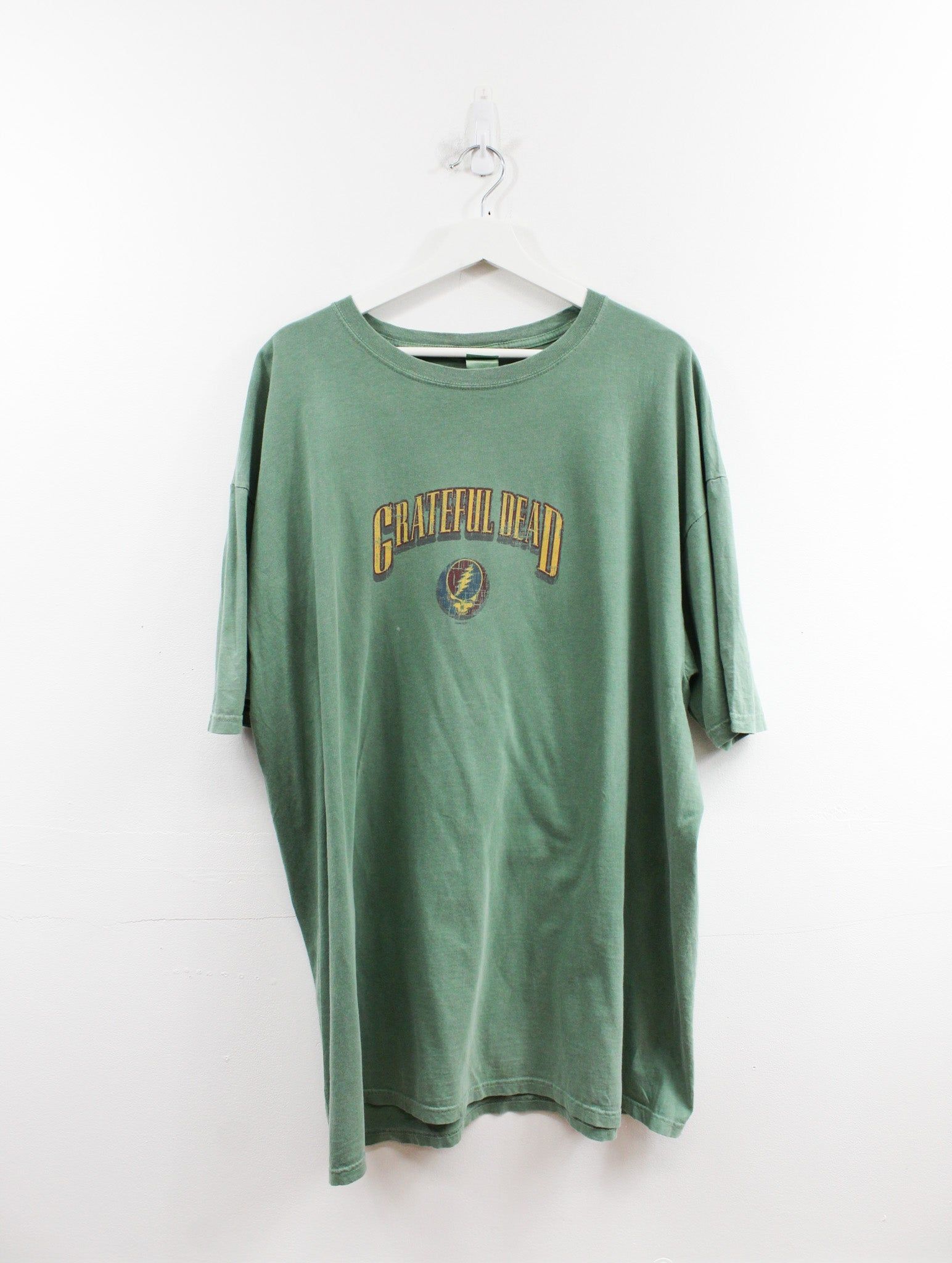 Vintage 2006 Greatful Dead Logo Tee sold by HG Vintage