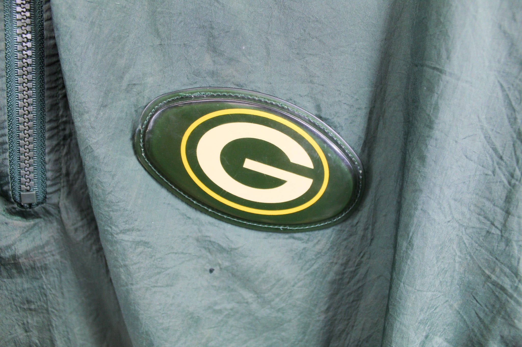 Vintage NFL Green Bay Packers Quarter Zip Windbreaker sold by HG Vintage product image thumbnail 2