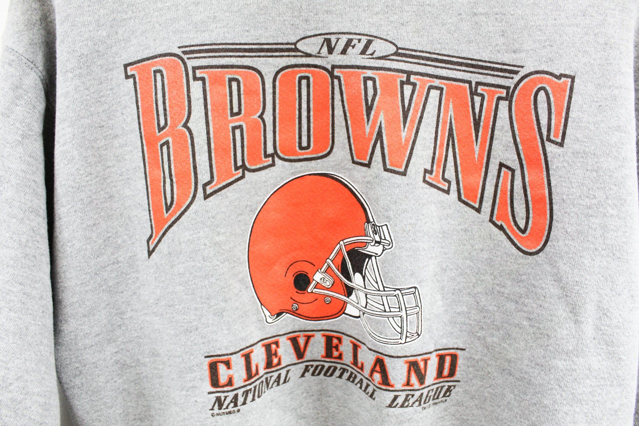 Vintage 98' NFL Cleveland Browns Helmet Logo Crewneck sold by HG Vintage product image thumbnail 2