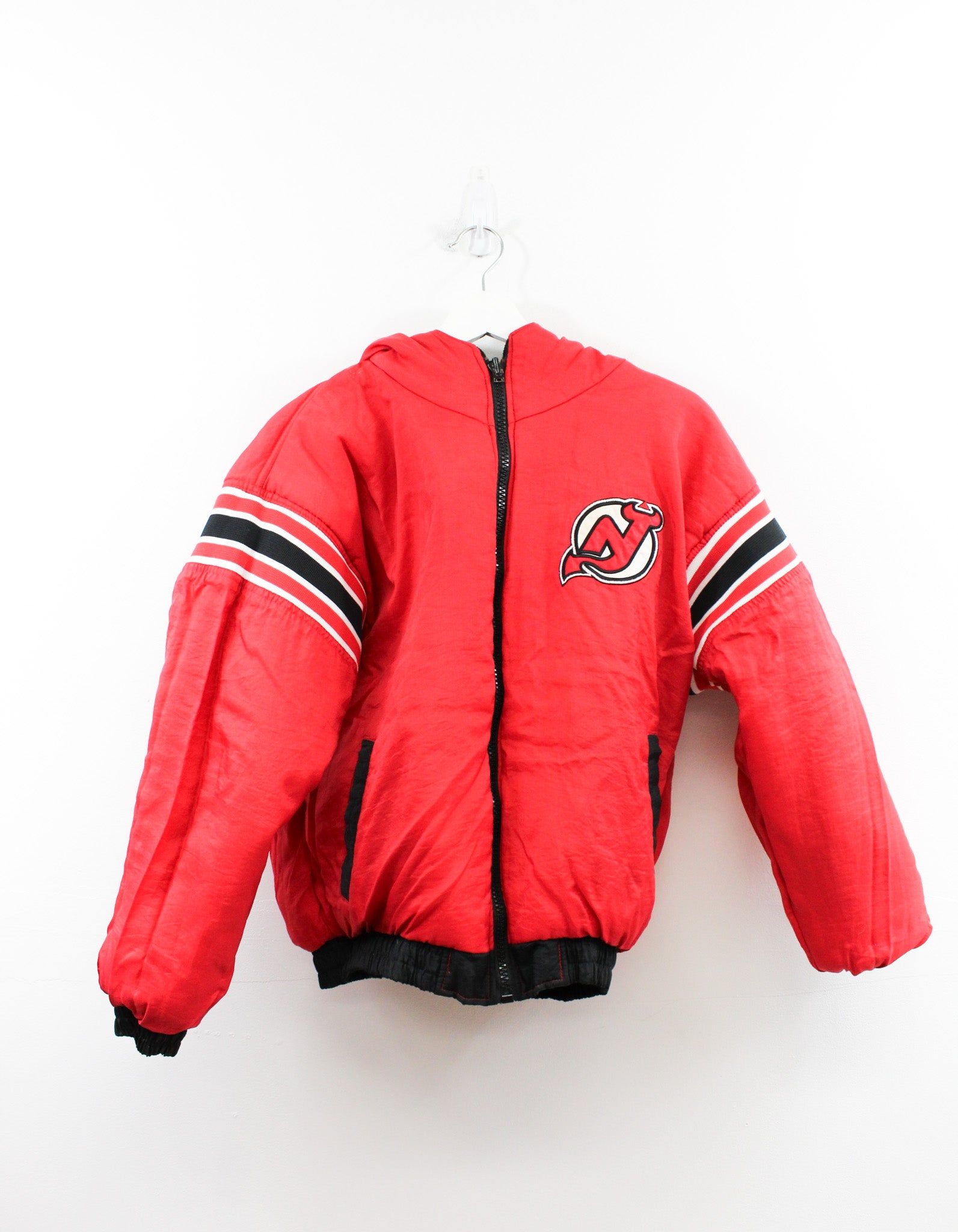 Vintage Pro Player NHL New Jersey Devils Reversible Winter Jacket sold by HG Vintage product image thumbnail 5