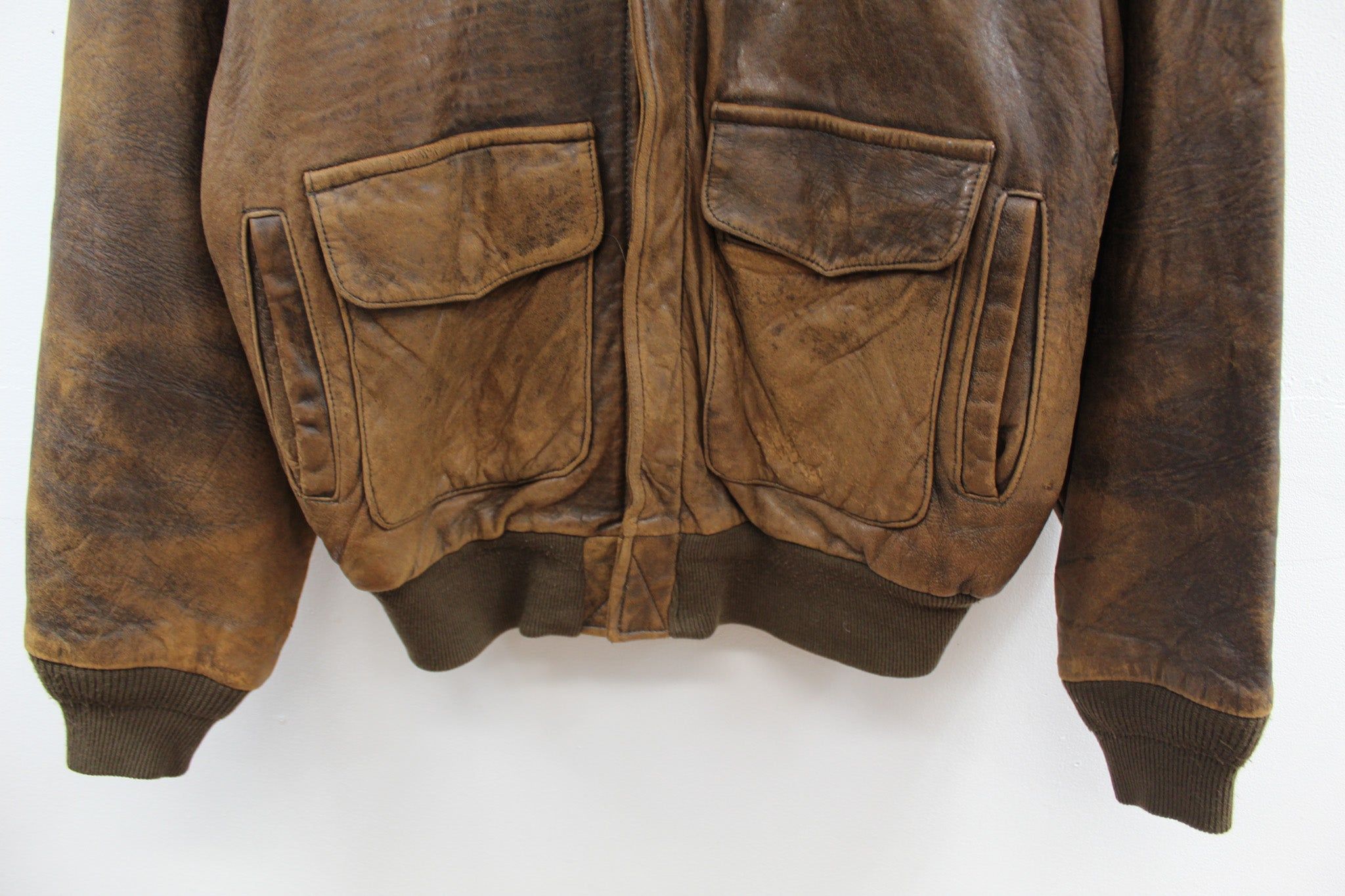 CC- Vintage 1987 Type A-2 US Air Force Leather Jacket sold by HG Vintage product image thumbnail 2