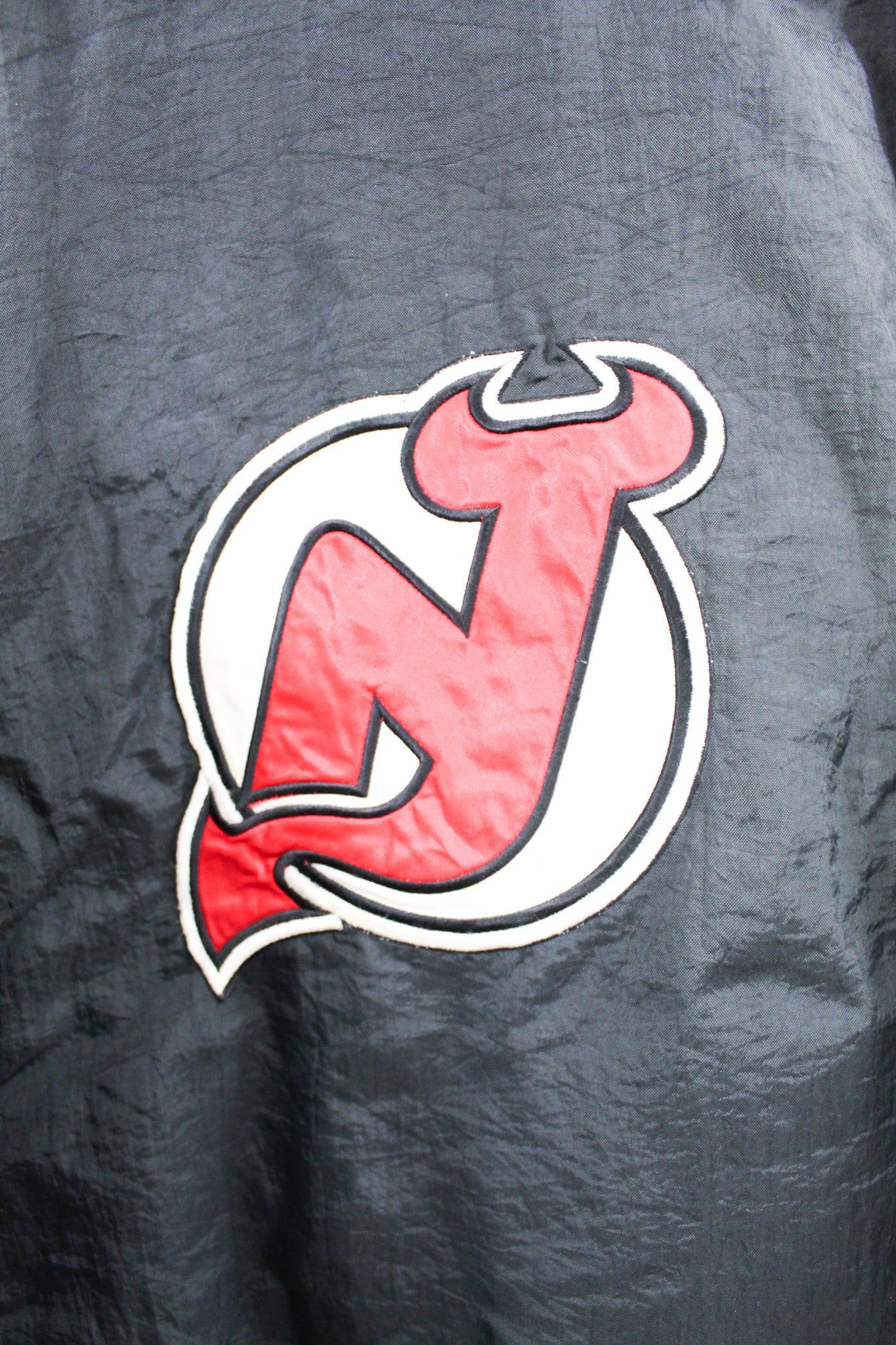 Vintage Pro Player NHL New Jersey Devils Reversible Winter Jacket sold by HG Vintage product image thumbnail 4