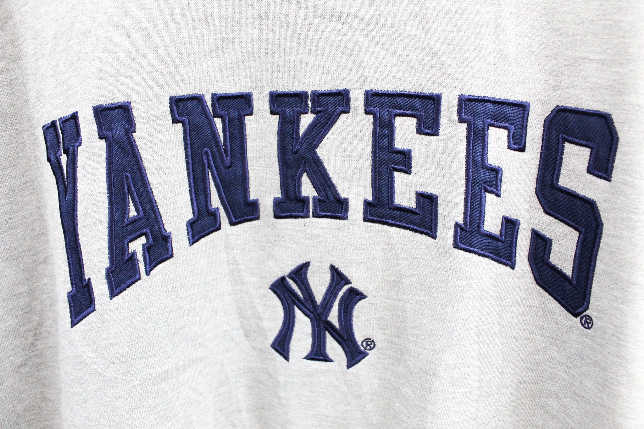 Adidas MLB New York Yankees Embroidered Logo Crewneck sold by HG Vintage product image thumbnail 2