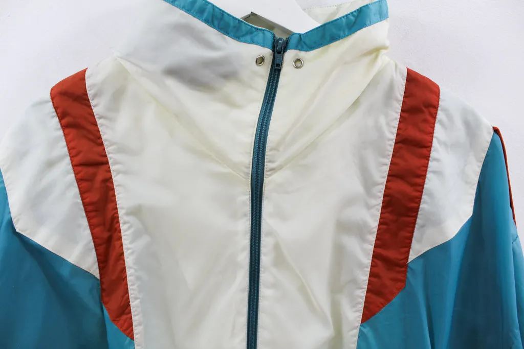Z - Vintage 90s Reebok Sleeve Embroidered Script Nylon Windbreaker sold by HG Vintage product image thumbnail 2