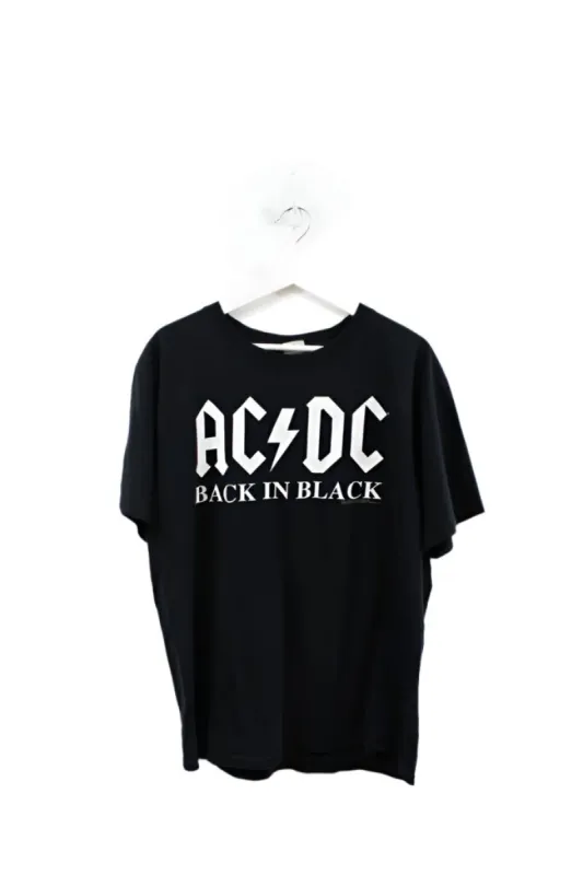 Z- Vintage 2003 AC/DC Back In Black Script Red Anvil Tag Tee sold by HG Vintage