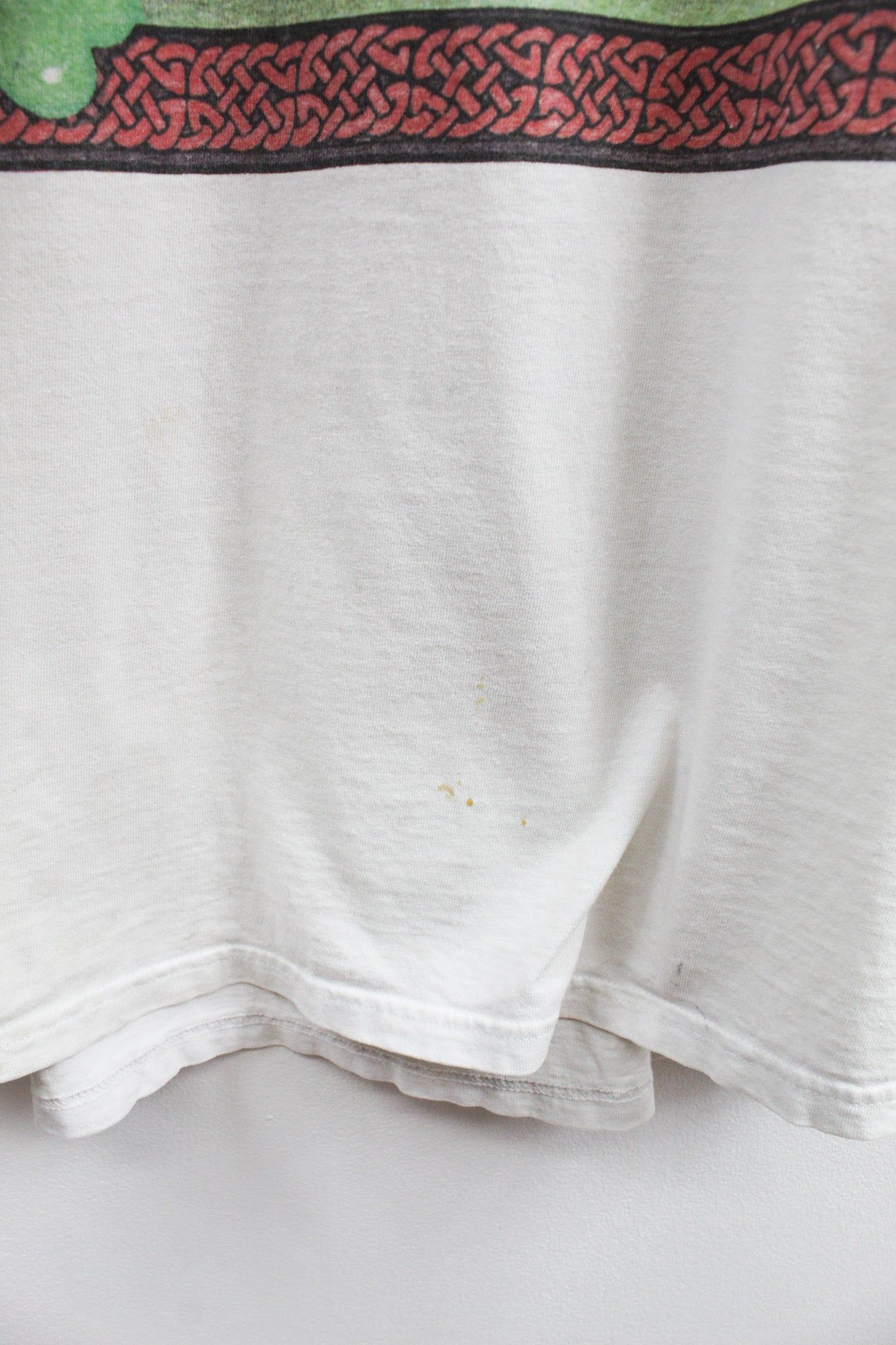 Vintage The Irish Moon Pub Graphic Tee sold by HG Vintage product image thumbnail 3