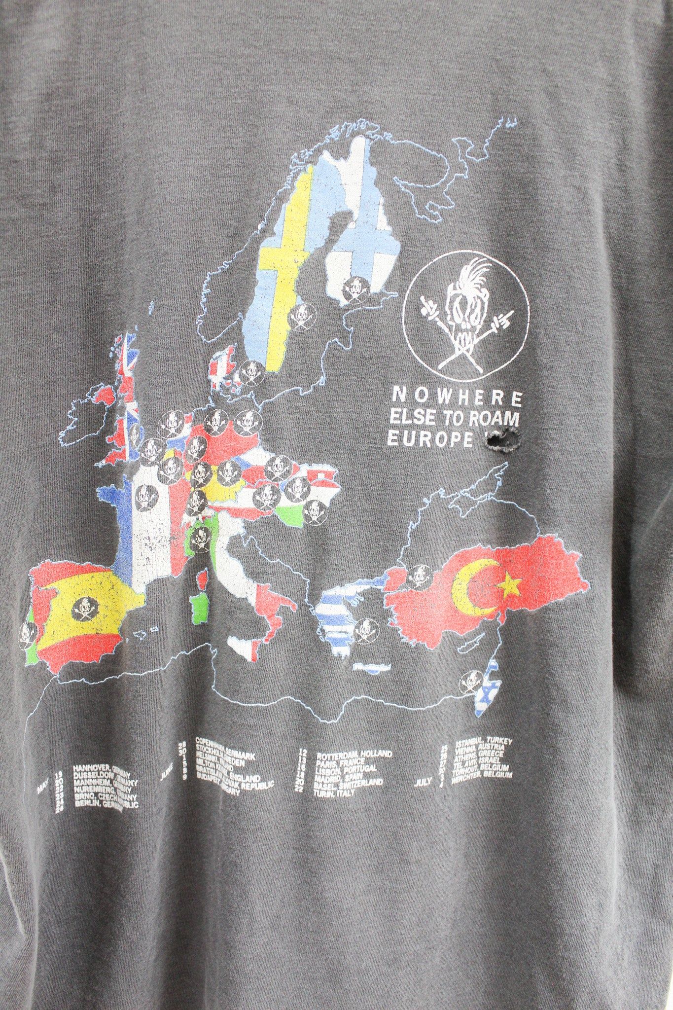 Vintage Metallica '92 Nowhere Else To Roam Europe Tour Single Stitch Tee sold by HG Vintage product image thumbnail 3