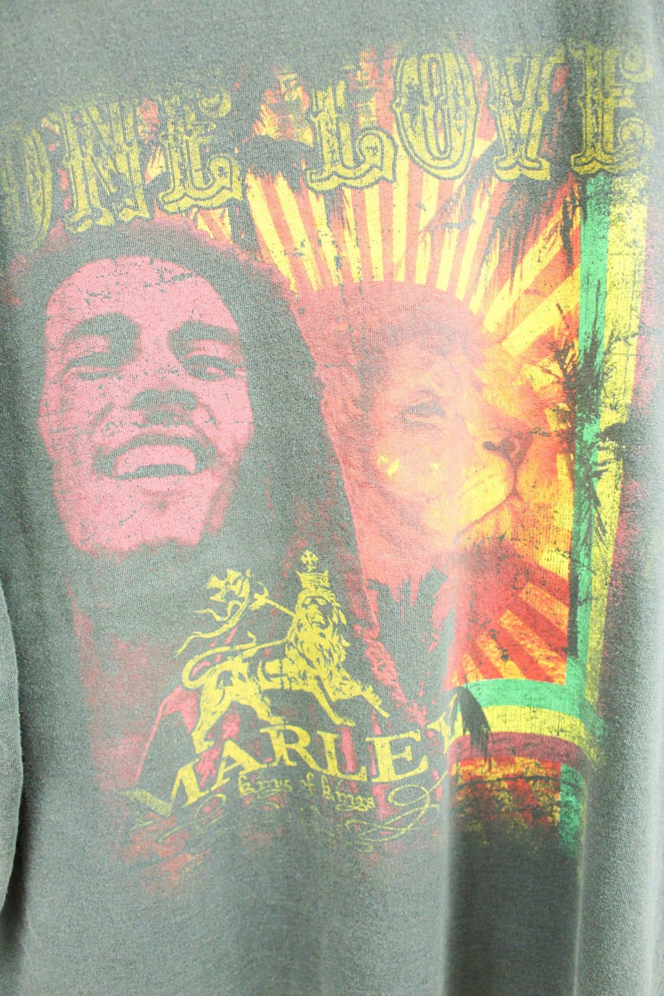 Bob Marley Lion & Picture Tee sold by HG Vintage product image thumbnail 2