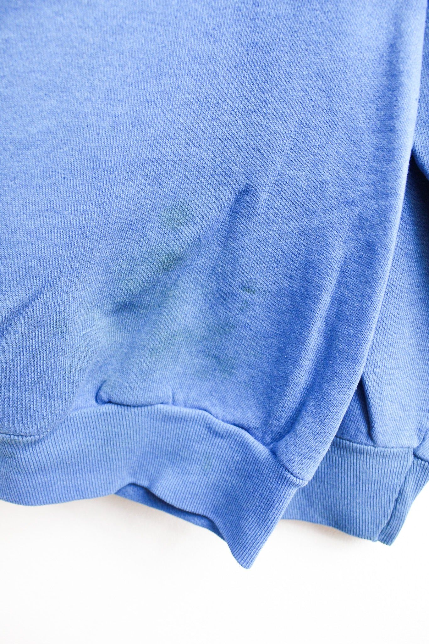 Vintage 90s NFL New York Giants Helmet & Touchdown Script Crewneck sold by HG Vintage product image thumbnail 4