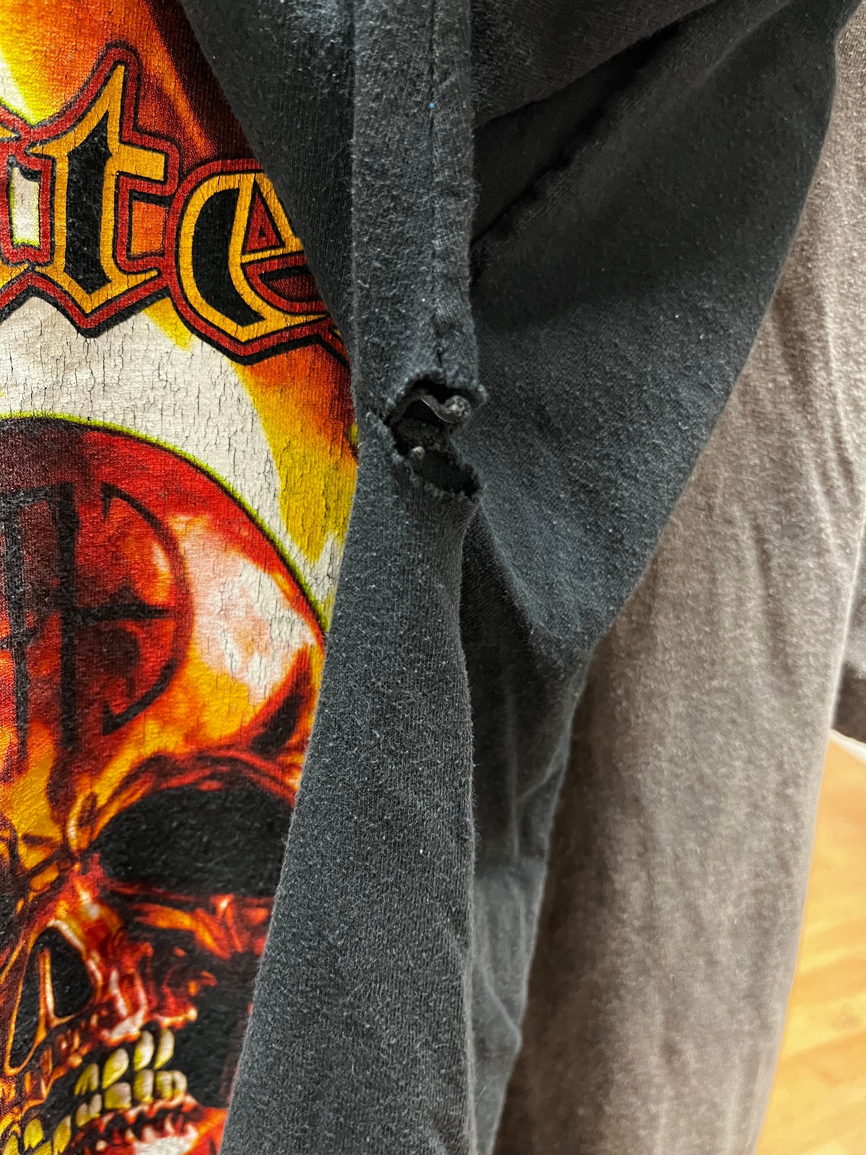 Vintage 04' Pantera Skull Graphic Tee sold by HG Vintage product image thumbnail 7