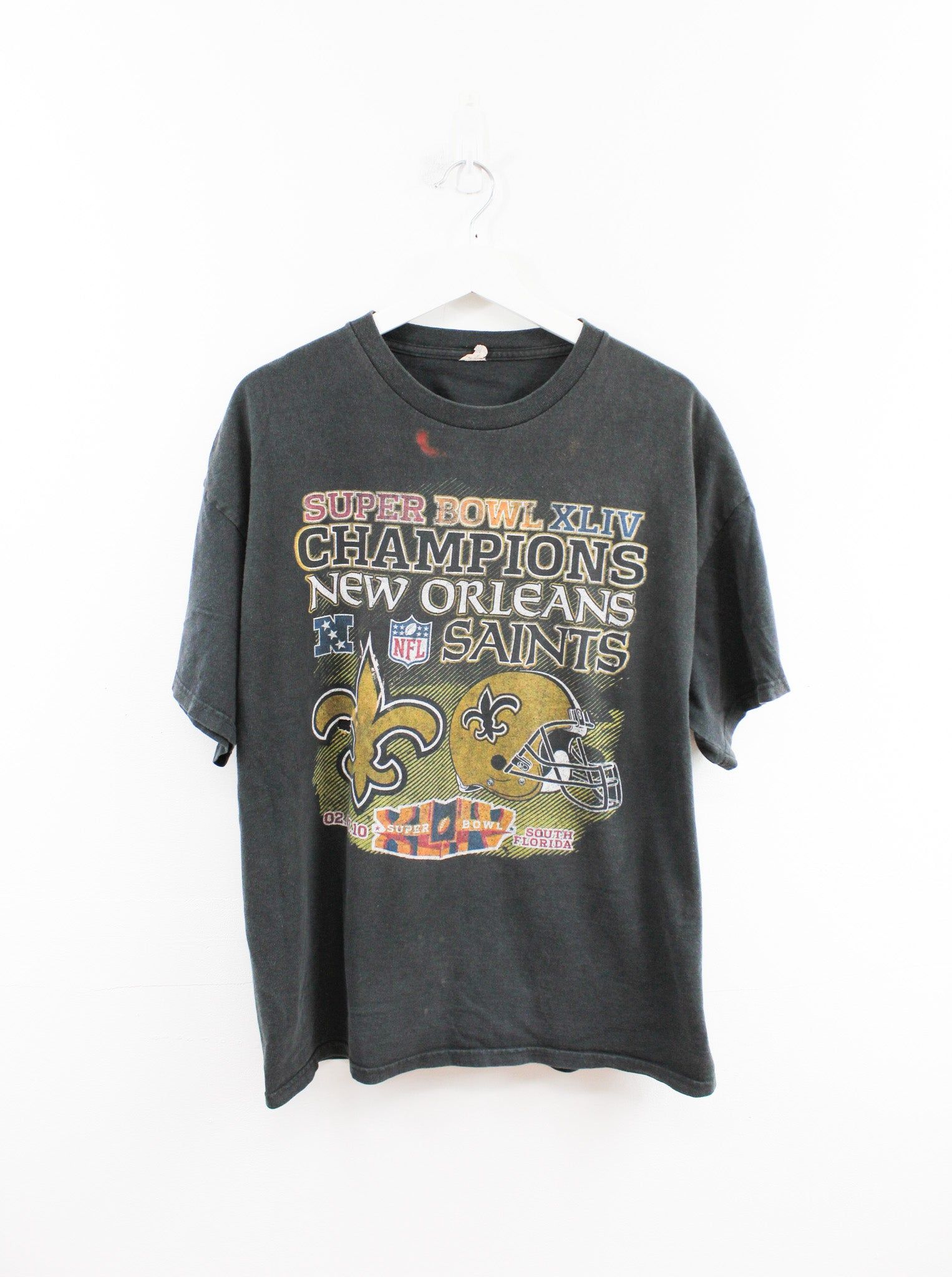 NFL 2010 Superbowl Saints Champ Tee sold by HG Vintage
