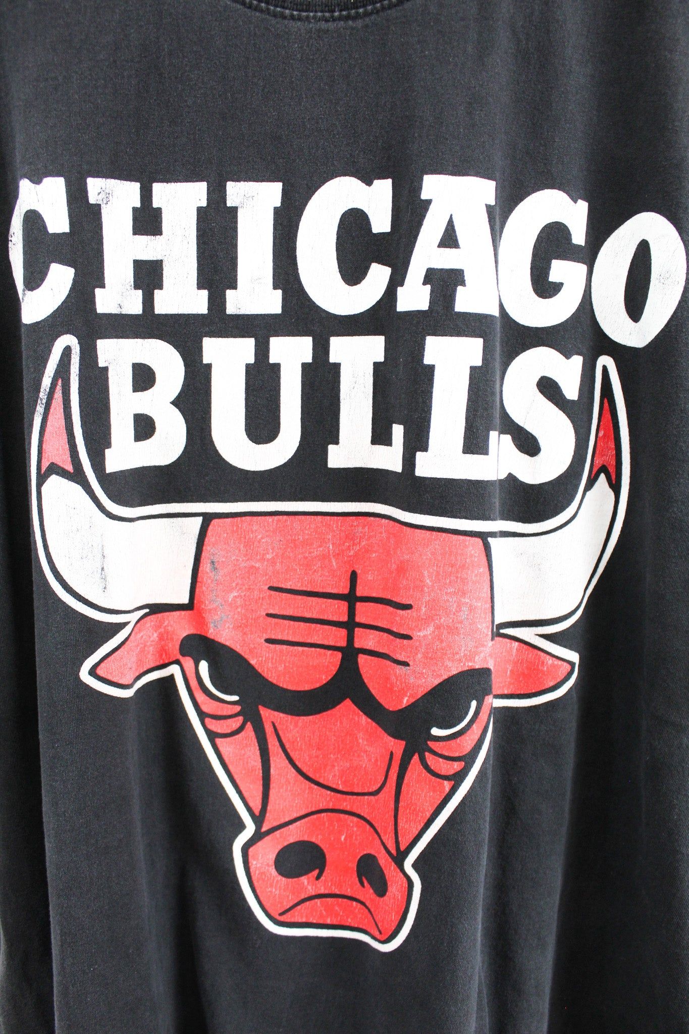 Vintage NBA Chicago Bulls Logo Tee sold by HG Vintage product image thumbnail 2