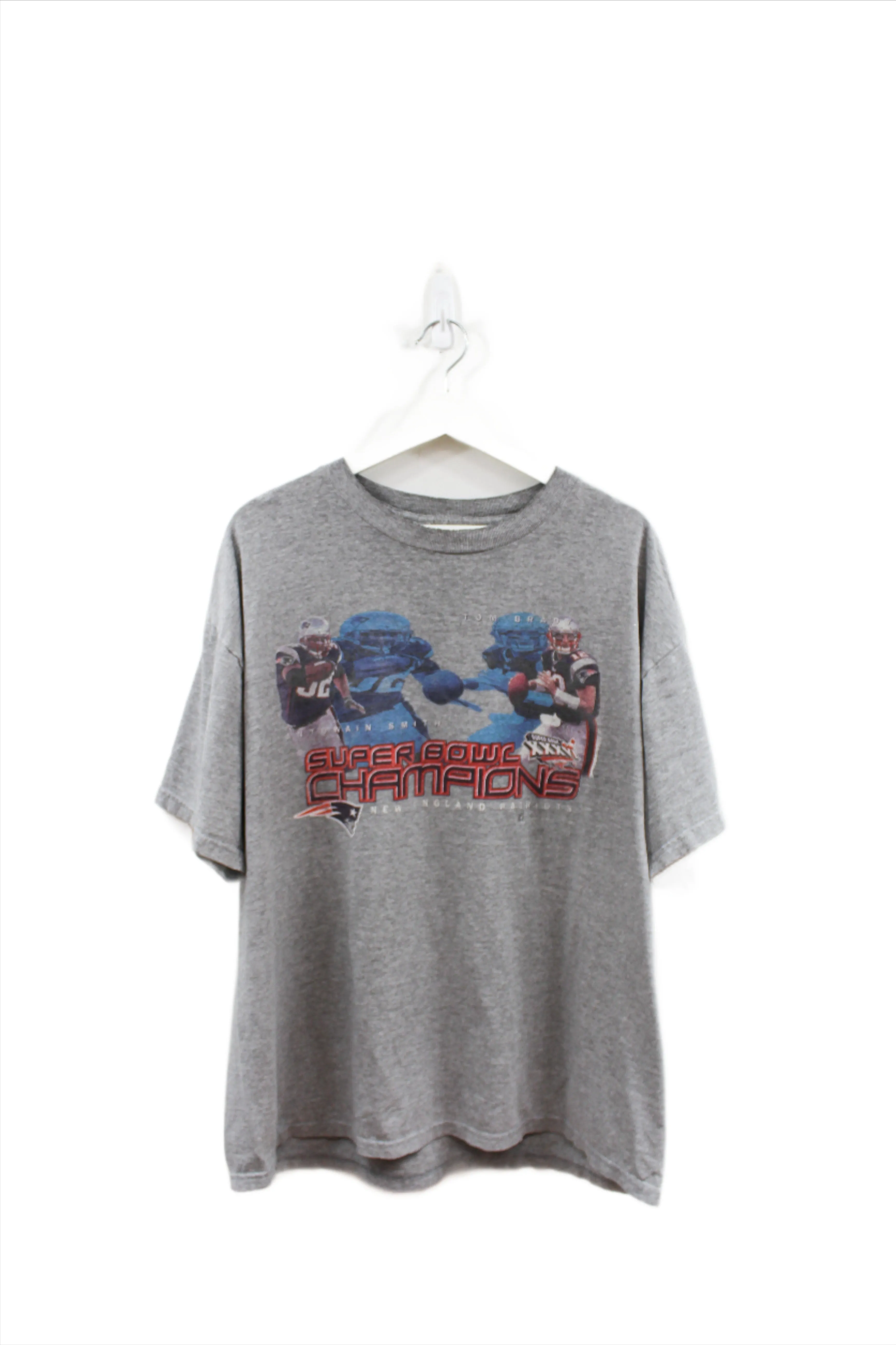 Z - Vintage NFL Super Bowl 36 Patriots Tom Brady Antowain Smith Picture Tee sold by HG Vintage