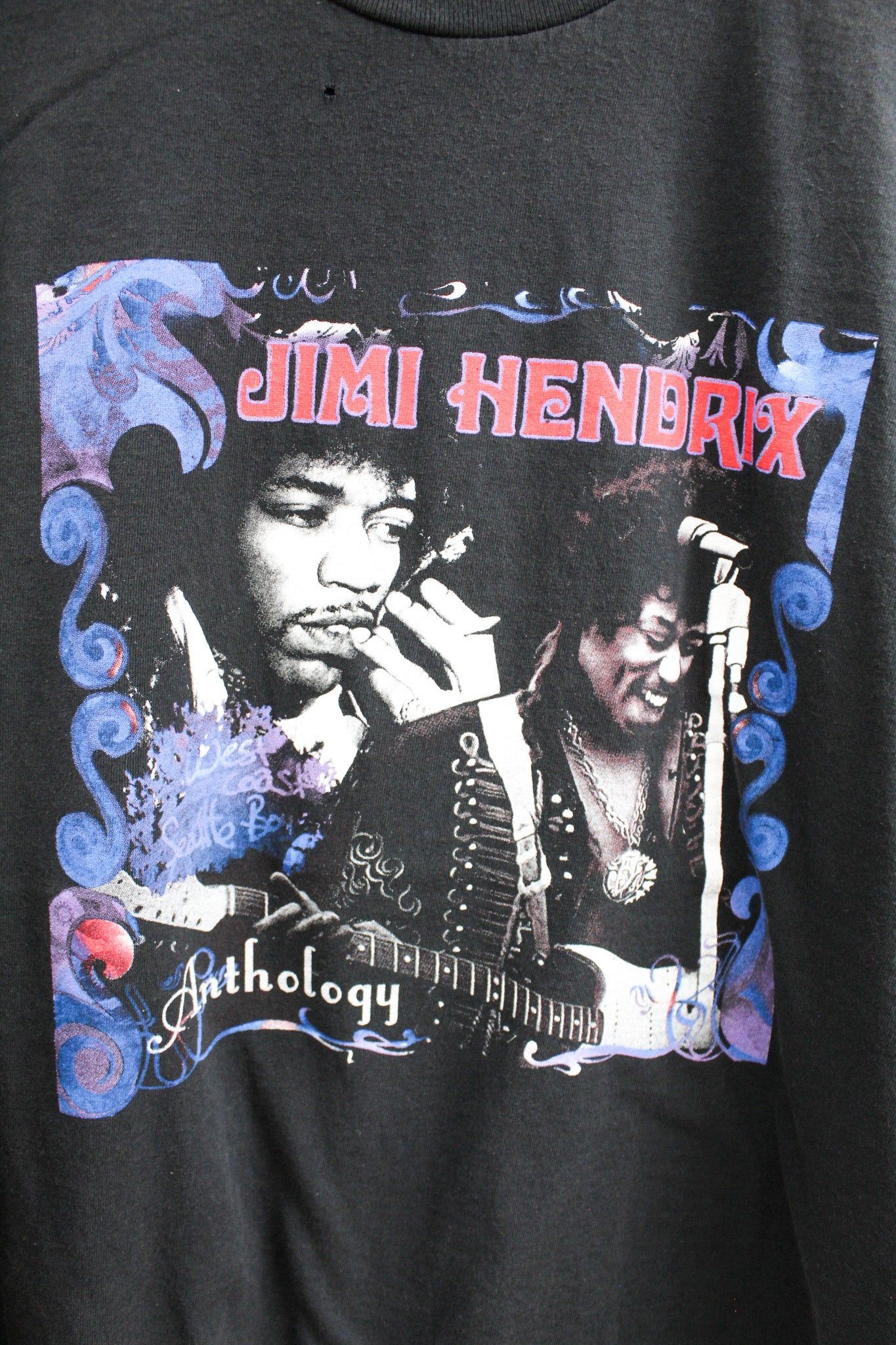 Vintage 2010 The Jimi Hendrix Anthology Tour Tee sold by HG Vintage product image thumbnail 2