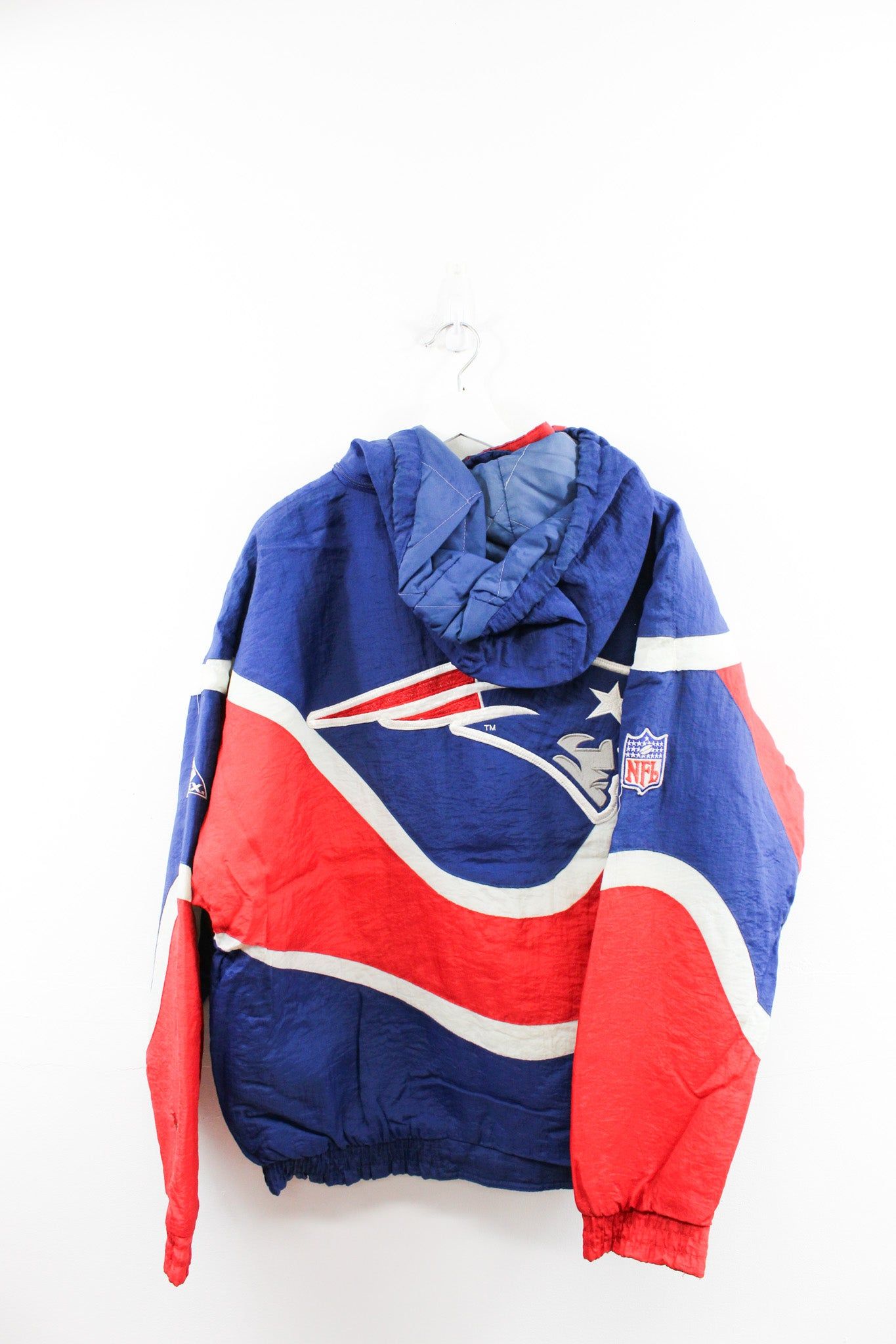 Vintage Apex One NFL New England Patriots Winter Jacket sold by HG Vintage product image thumbnail 3
