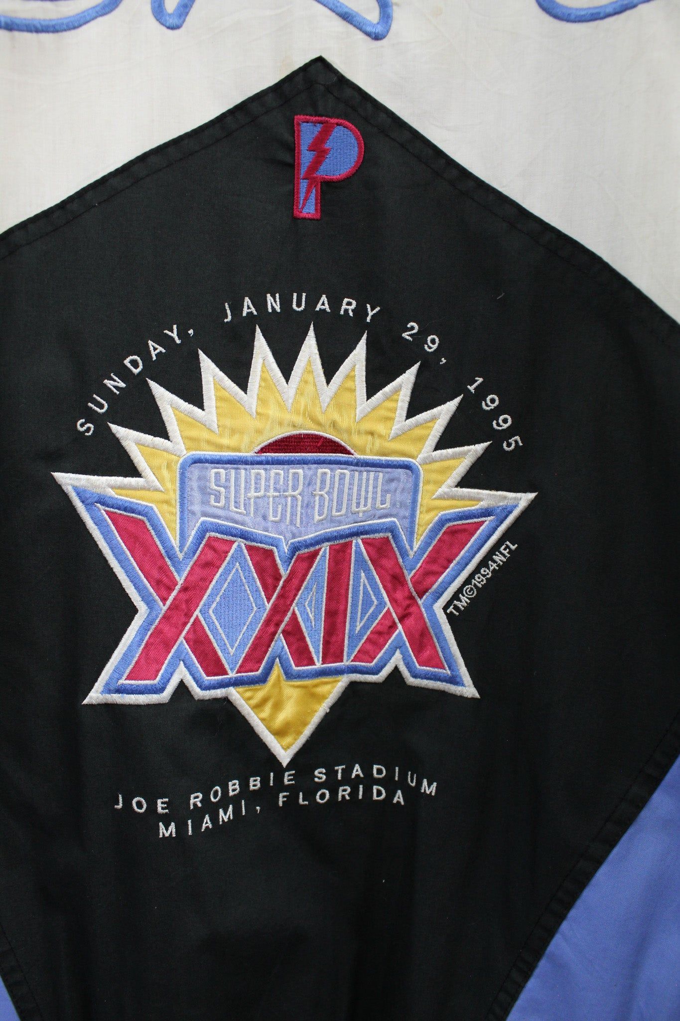 Vintage 95' NFL Super Bowl 29 Windbreaker sold by HG Vintage product image thumbnail 5
