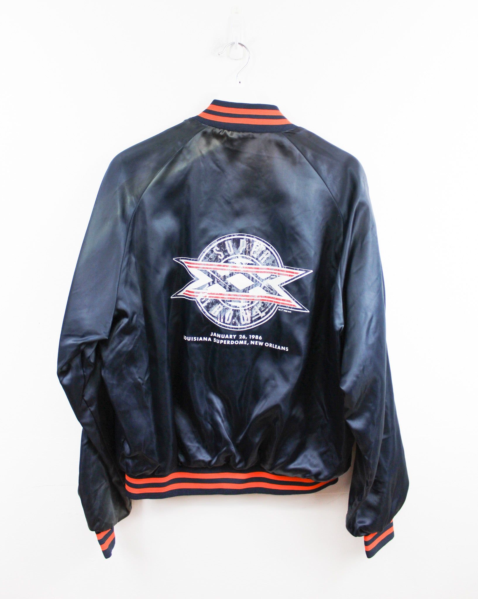 Vintage Chalk Line 1986 X NFL Chicago Bears Super Bowl Champ Satin Bomber sold by HG Vintage product image thumbnail 3