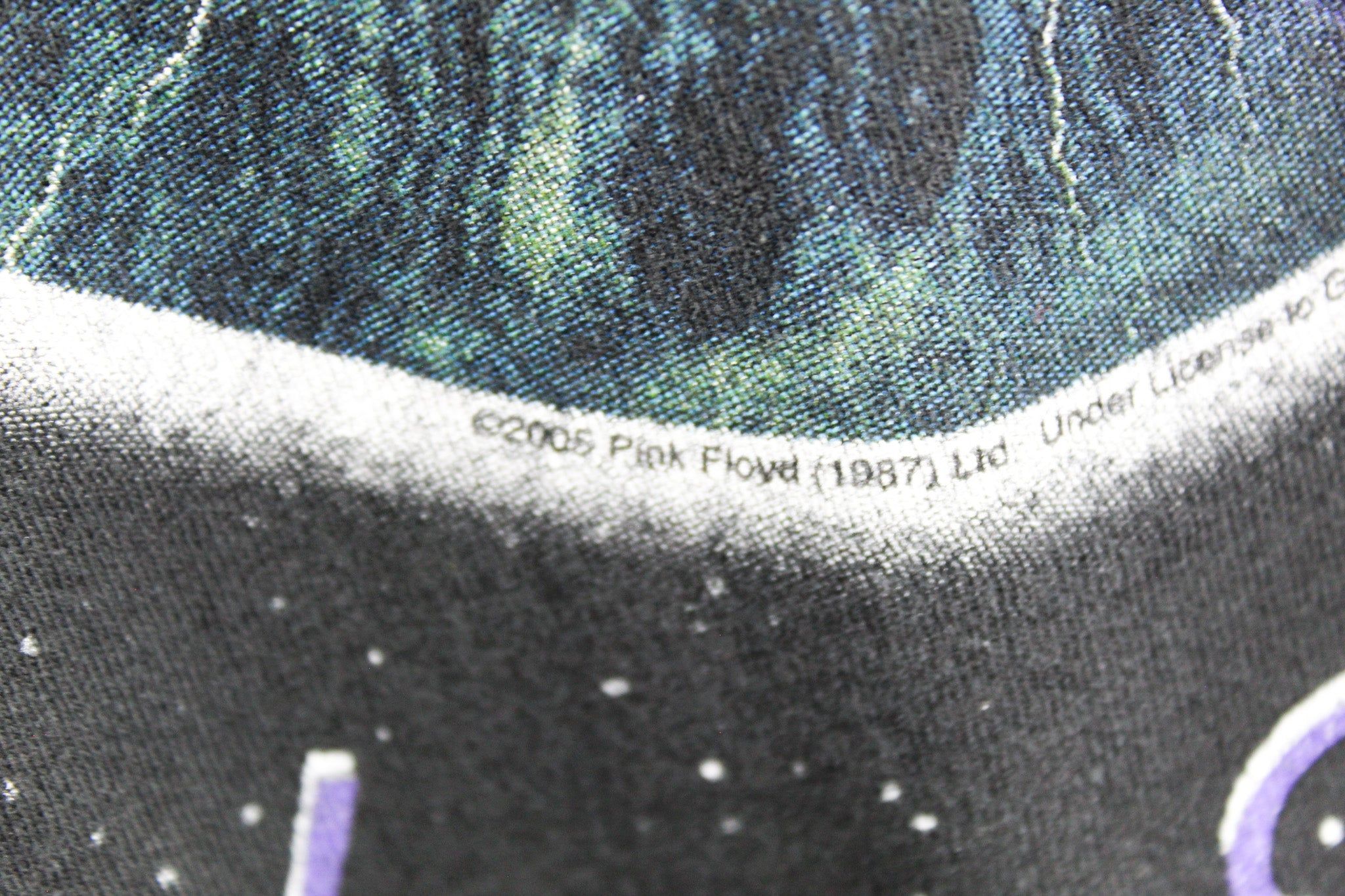 Vintage 05' Pink Floyd Pulse Liquid Blue Graphic Tee sold by HG Vintage product image thumbnail 3