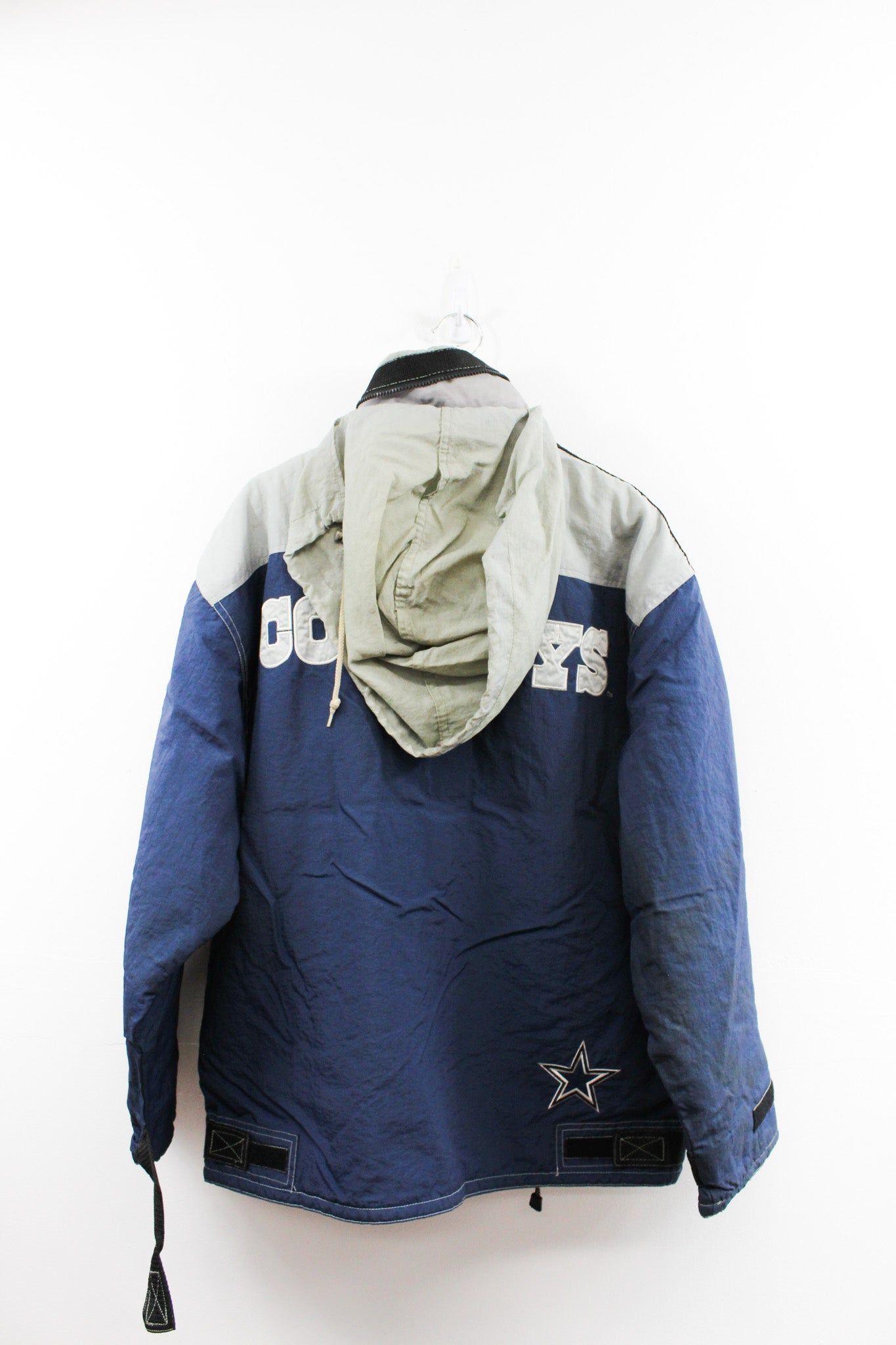 Vintage Champion NFL Dallas Cowboys Winter Jacket sold by HG Vintage product image thumbnail 3
